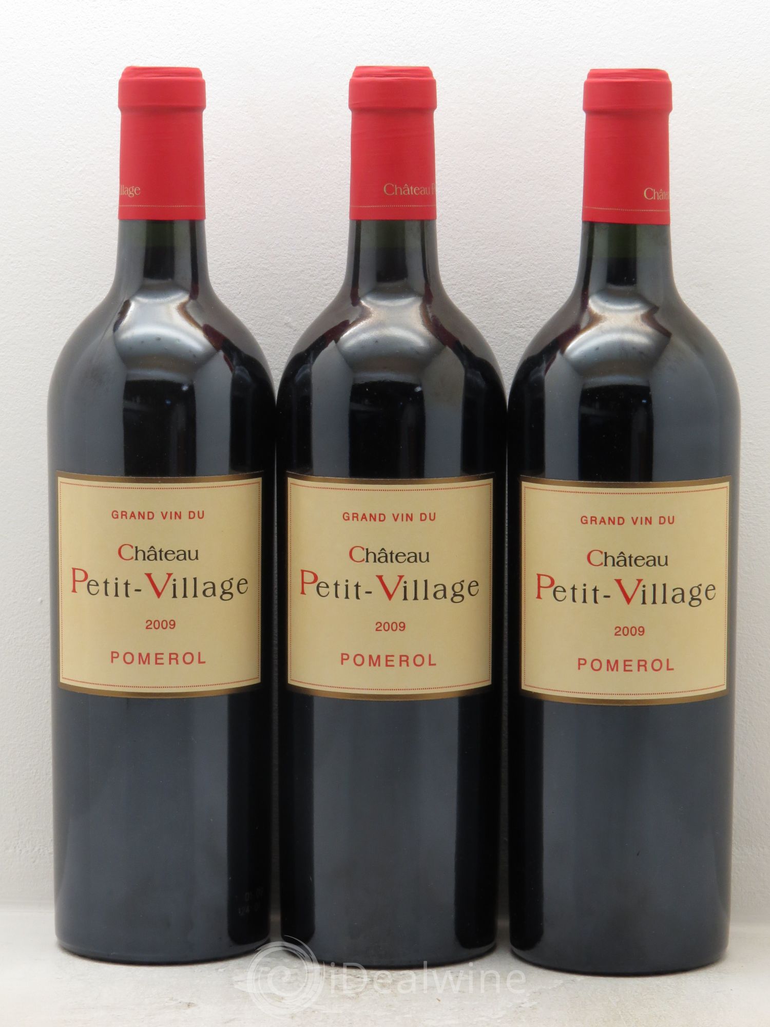 Château Petit Village 2009 - Lot de 3 bouteilles - 0