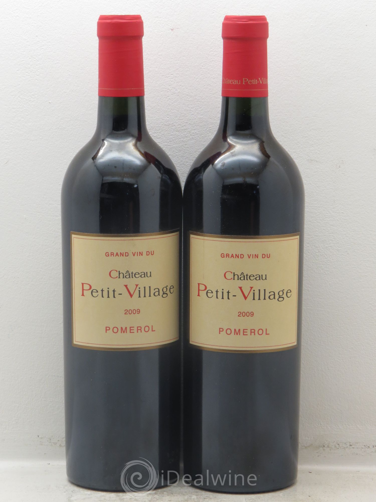 Château Petit Village 2009 - Lot de 2 bouteilles - 0