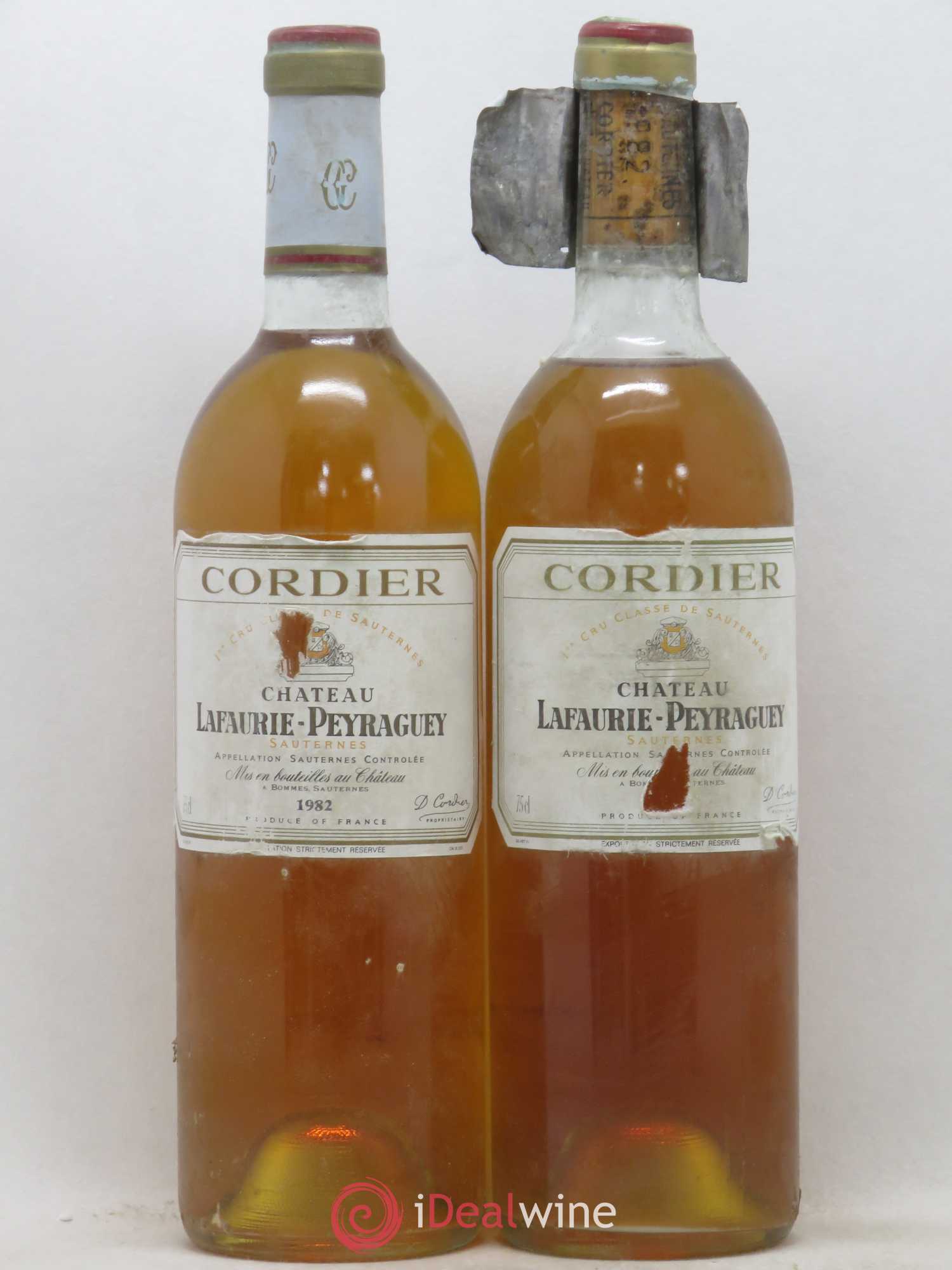 Château Lafaurie-Peyraguey 1er Grand Cru Classé 1982 - Lotto di 2 bottiglie - 0