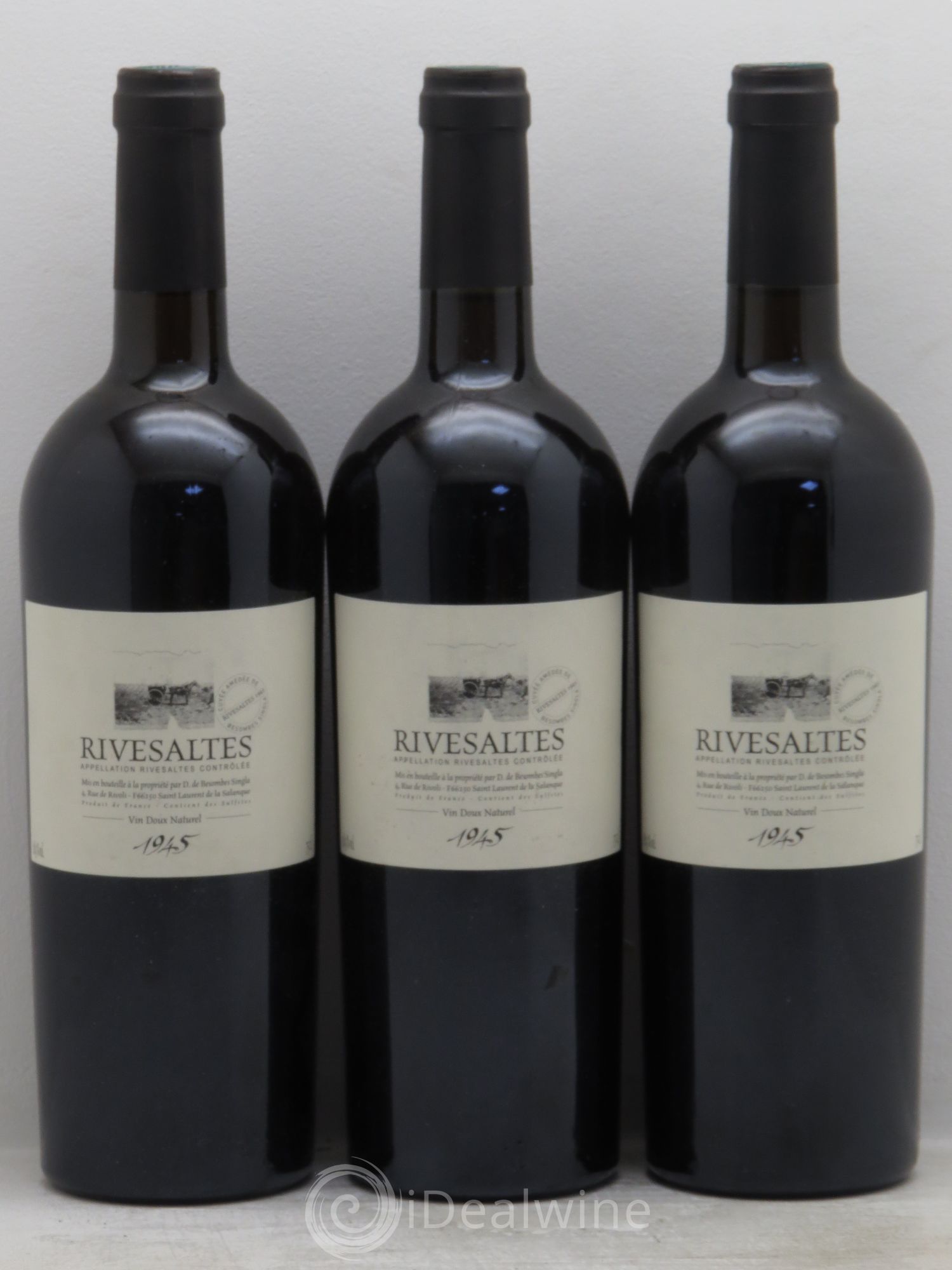 Rivesaltes Amédée de Besombes Singla (Domaine) 1945 - Lot de 3 bouteilles - 0