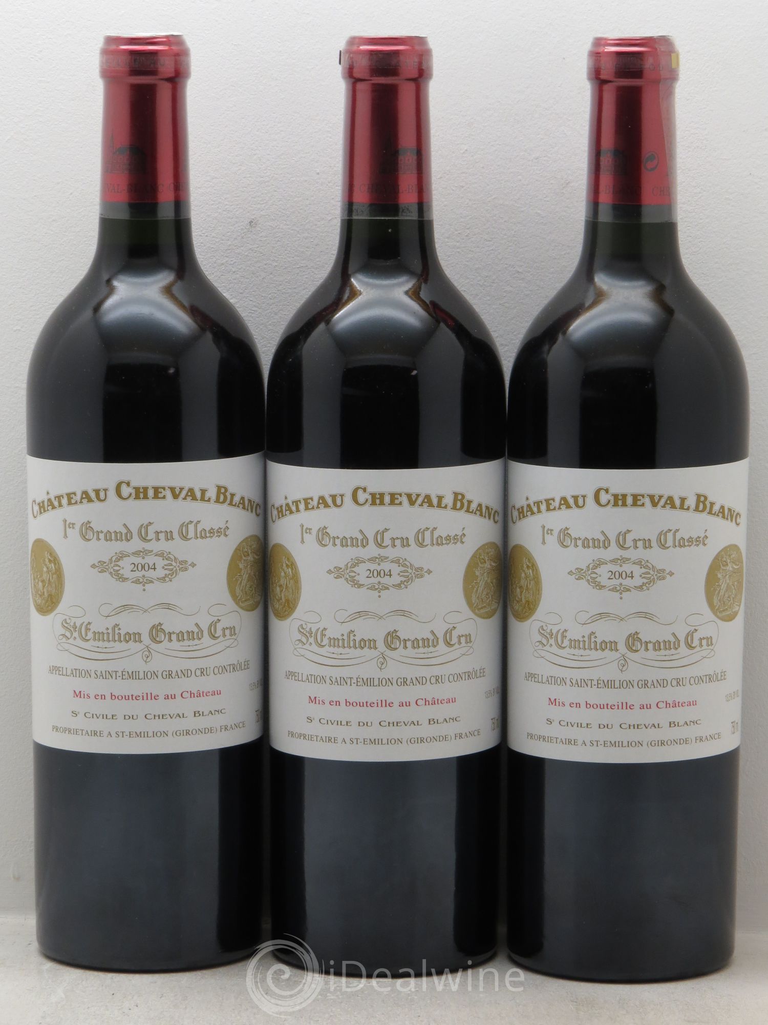 Château Cheval Blanc 1er Grand Cru Classé A 2004 - Lot de 3 bouteilles - 0