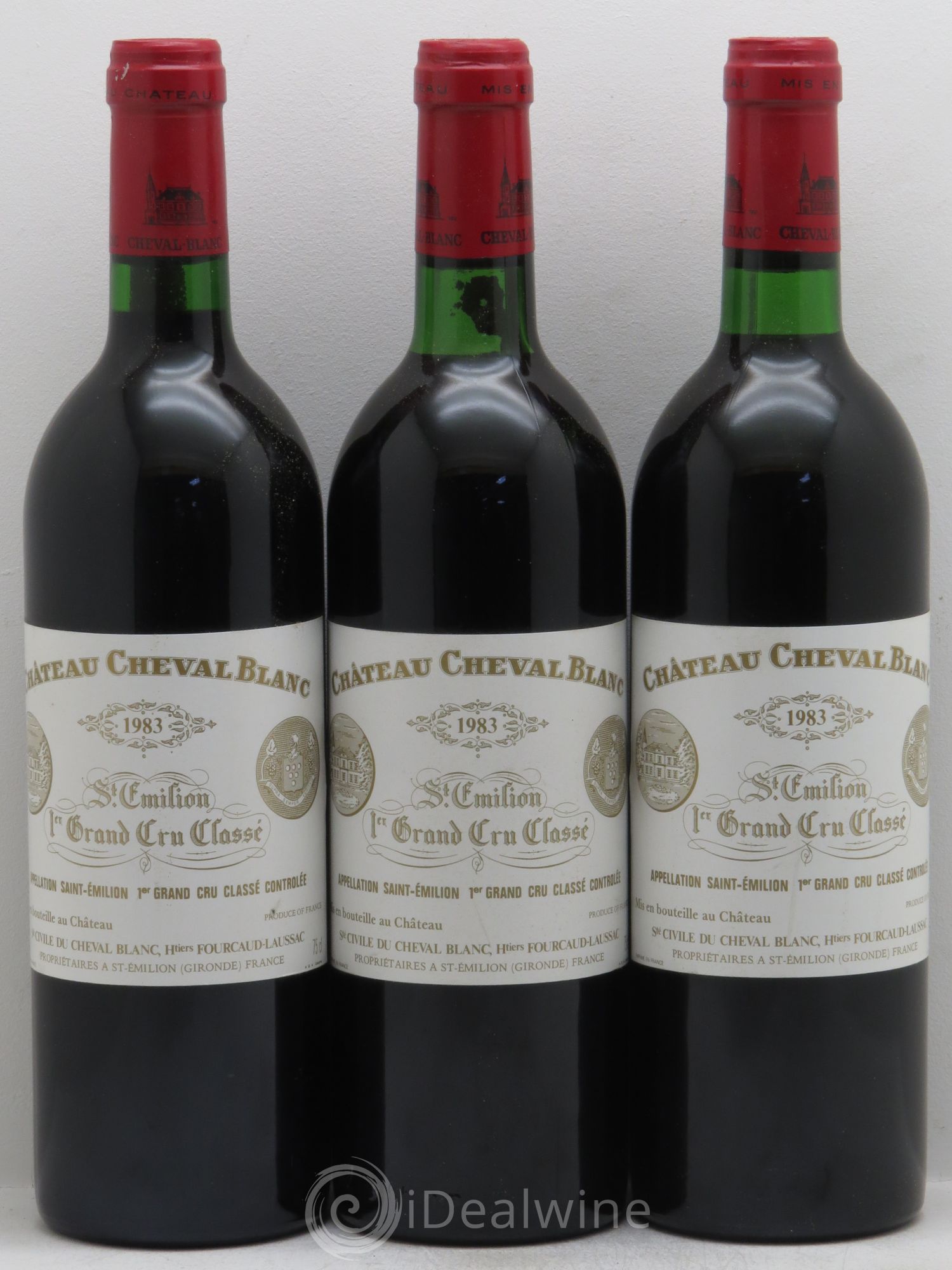 Château Cheval Blanc 1er Grand Cru Classé A 1983 - Lot de 3 bouteilles - 0