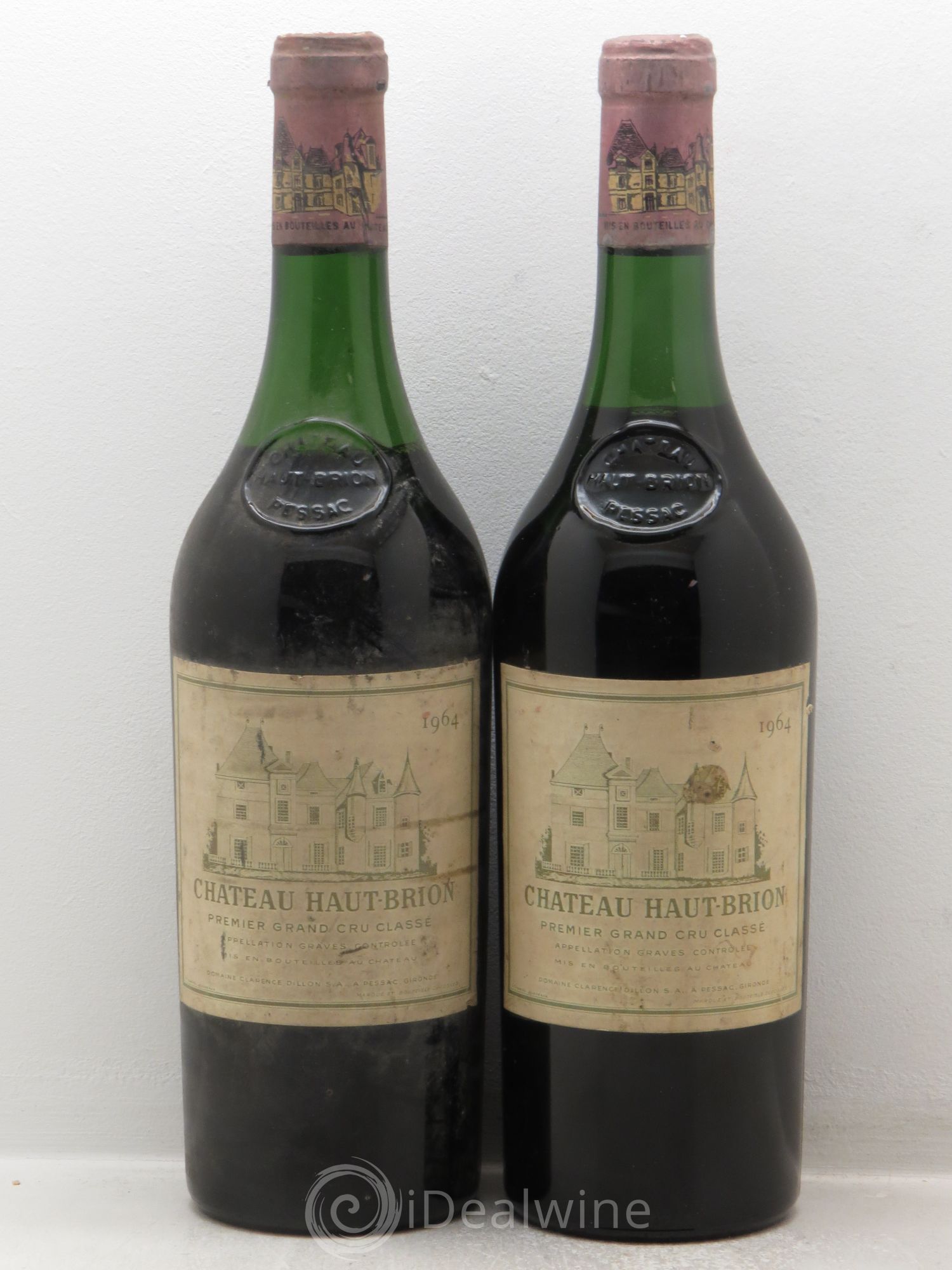 Château Haut Brion 1er Grand Cru Classé 1964 - Lot de 2 bouteilles - 0