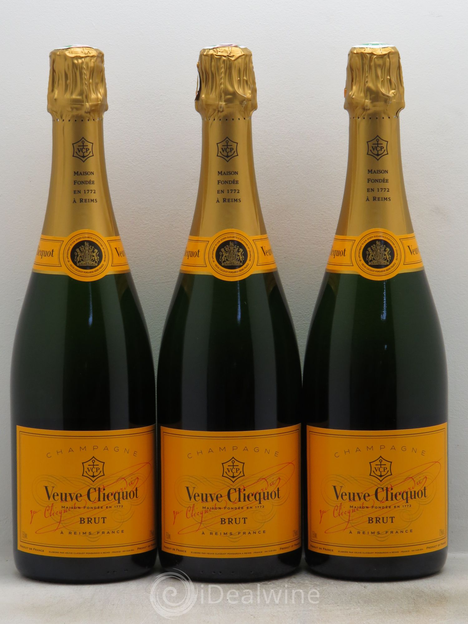 Vintage Veuve Clicquot - Lot de 3 bouteilles - 0