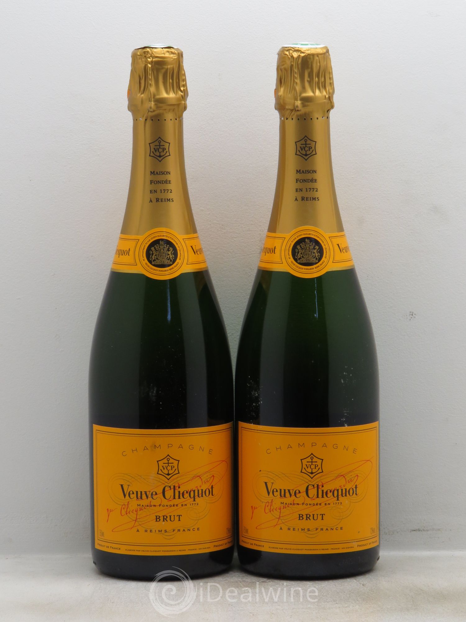 Vintage Veuve Clicquot - Lot de 2 bouteilles - 0