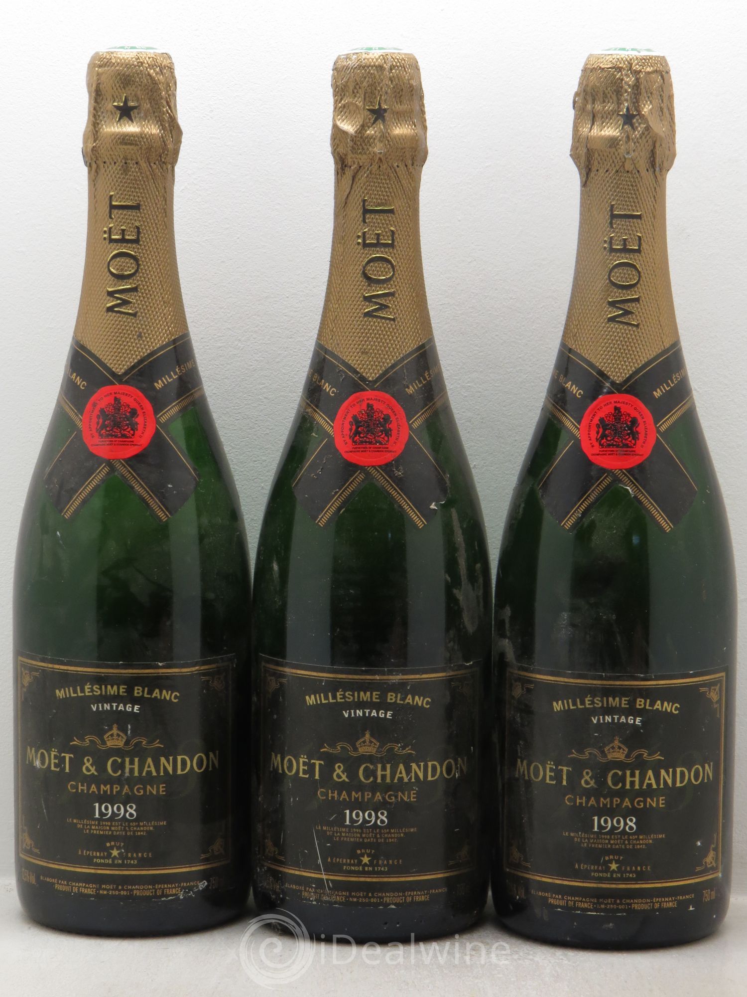 Champagne Moët et Chandon Vintage Millésime Blanc 1998 - Posten von 3 Flaschen - 0