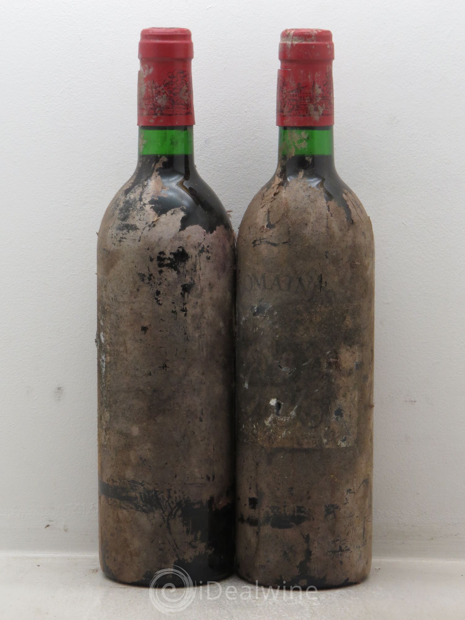 Château Lafite Rothschild 1er Grand Cru Classé (sans prix de réserve) 1981 - Lot de 2 bouteilles - 0