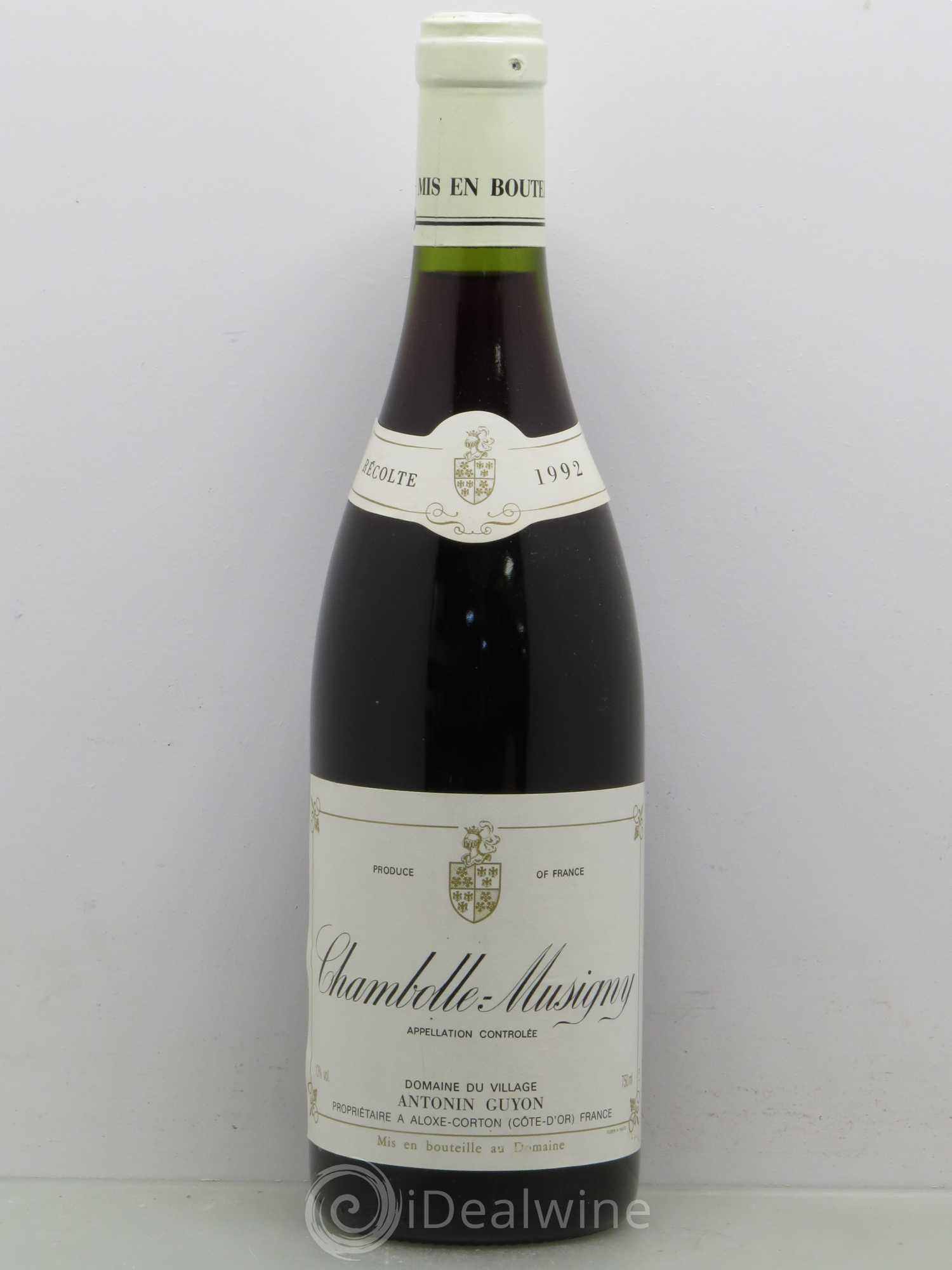 Chambolle-Musigny Domaine Du Village Antonin Guyon (sans prix de réserve) 1992 - Posten von 1 Flasche - 0