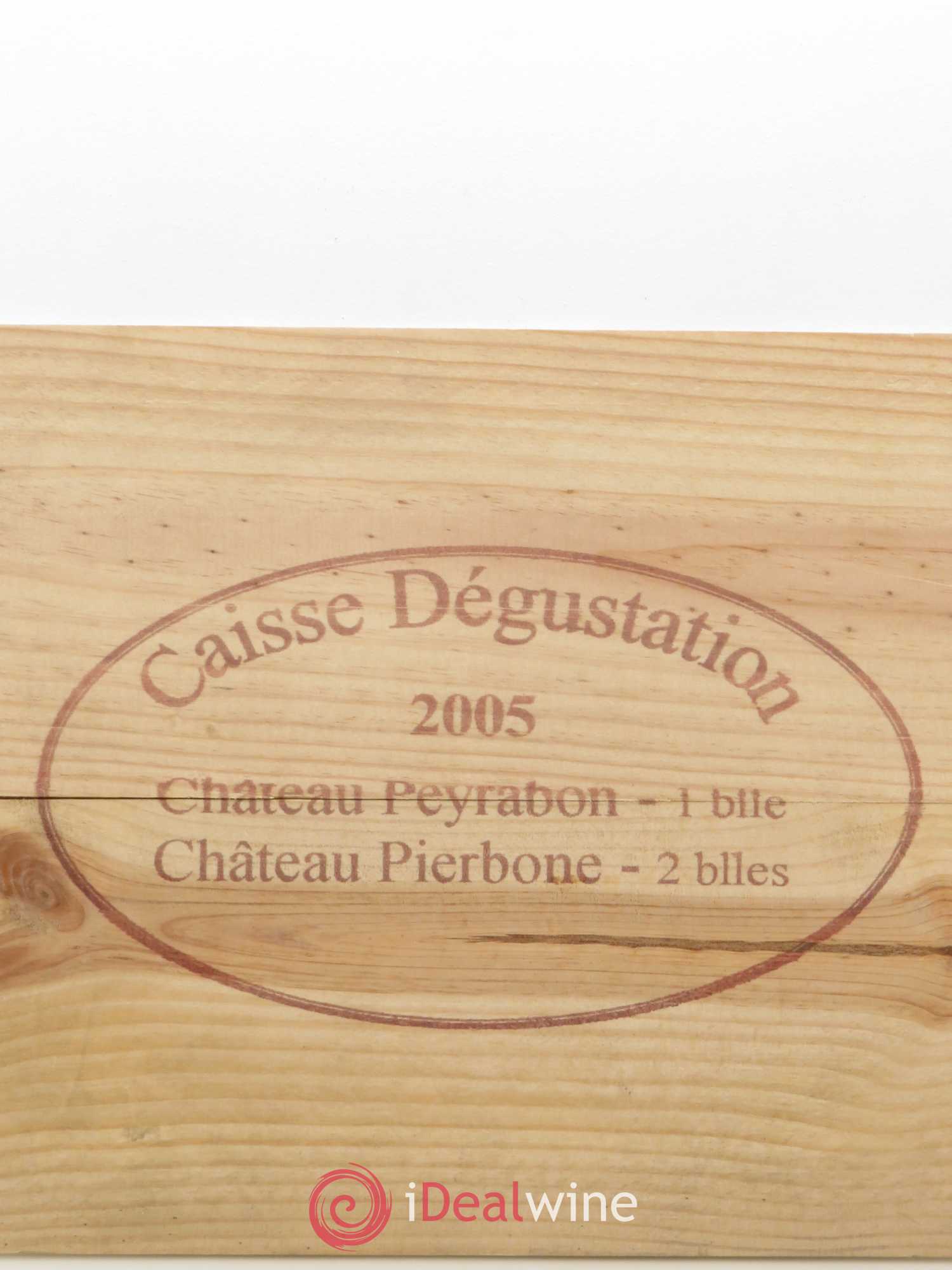 Haut Médoc Caisse Dégustation - 2 Chateau Pierbone - 1 Chateau Peyrabon (no reserve) 2005 - Lot of 3 bottles - 3