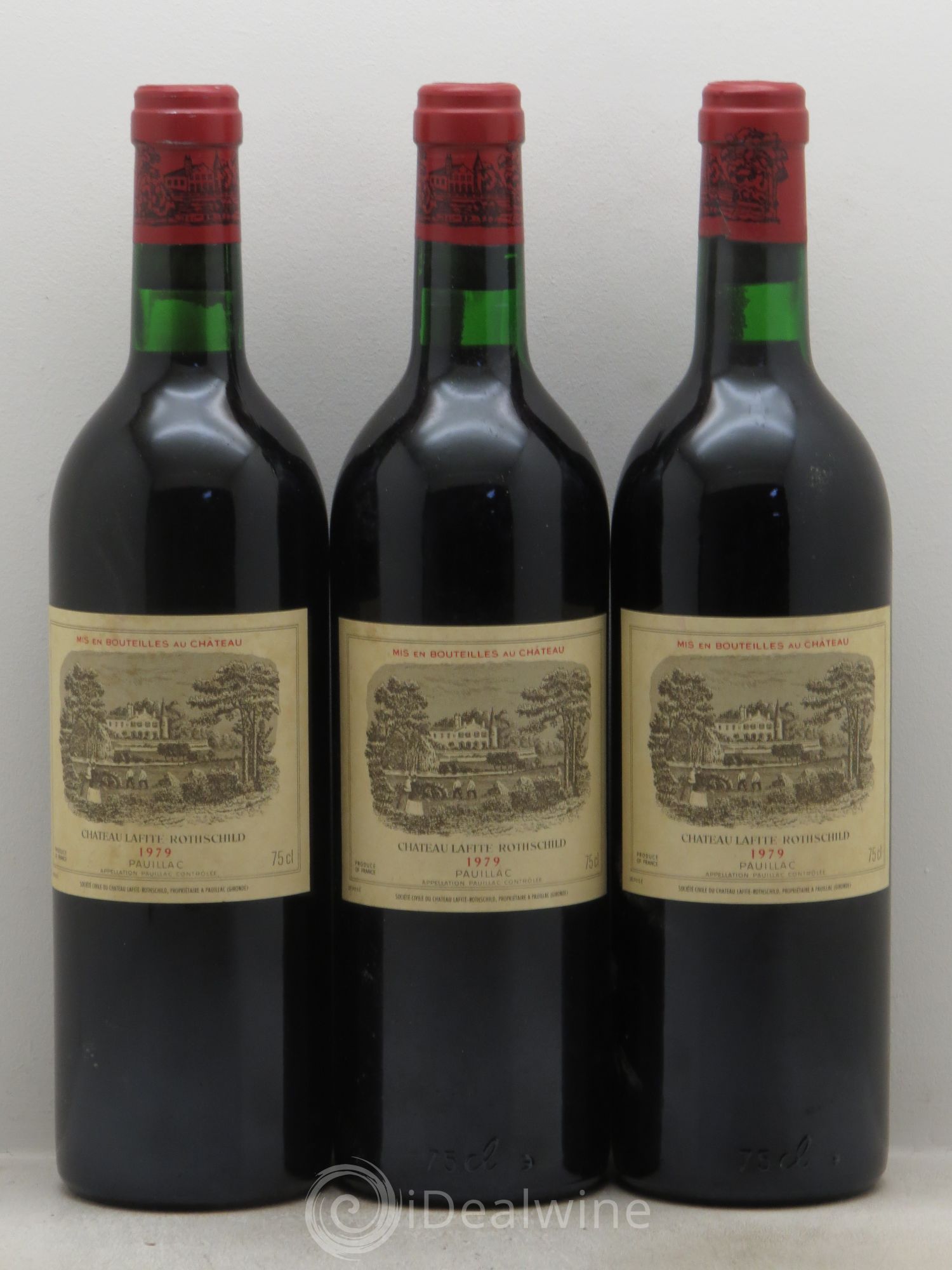 Château Lafite Rothschild 1er Grand Cru Classé 1979 - Lot de 3 bouteilles - 0