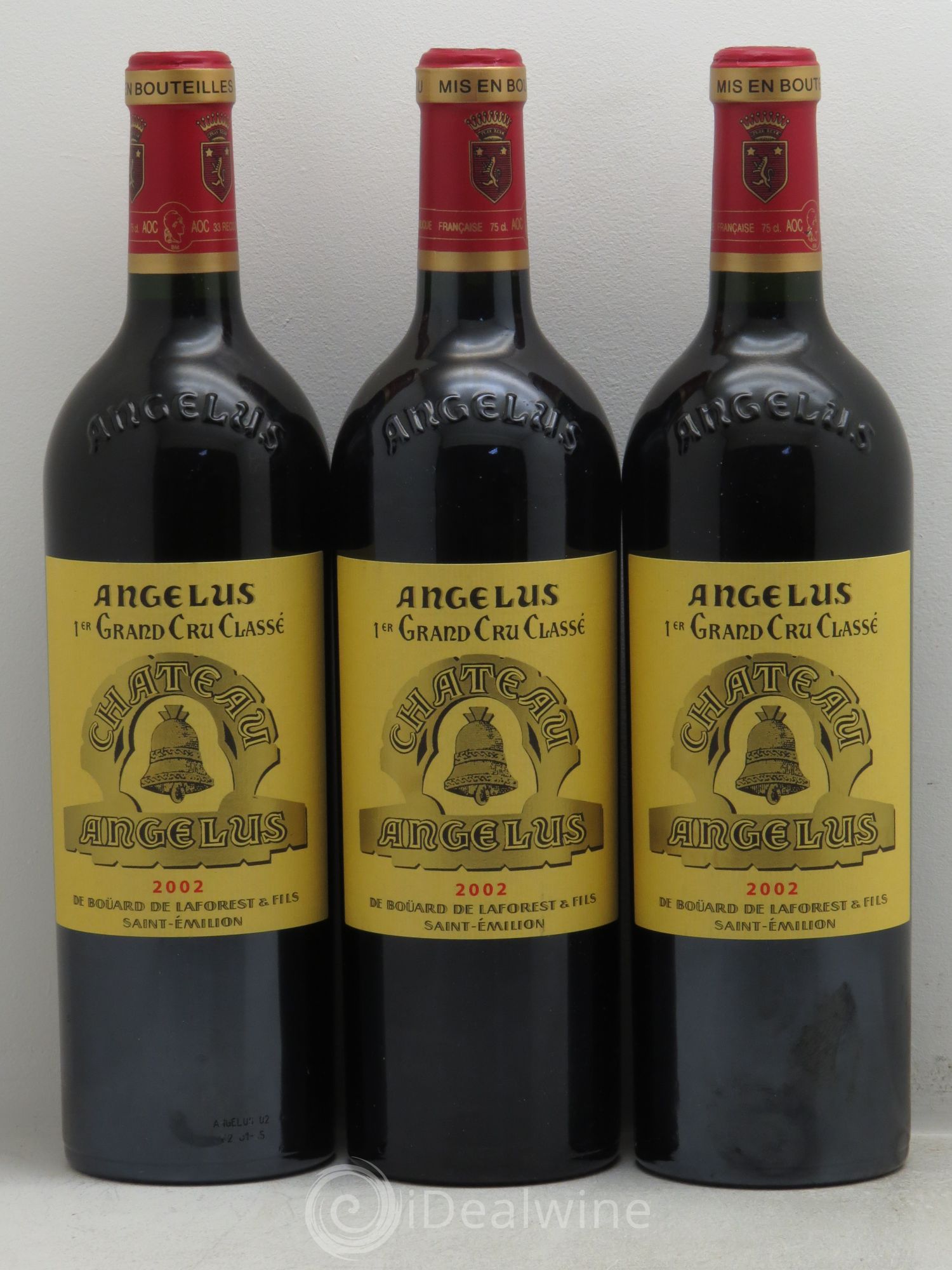 Château Angélus 1er Grand Cru Classé A 2002 - Lot de 3 bouteilles - 0