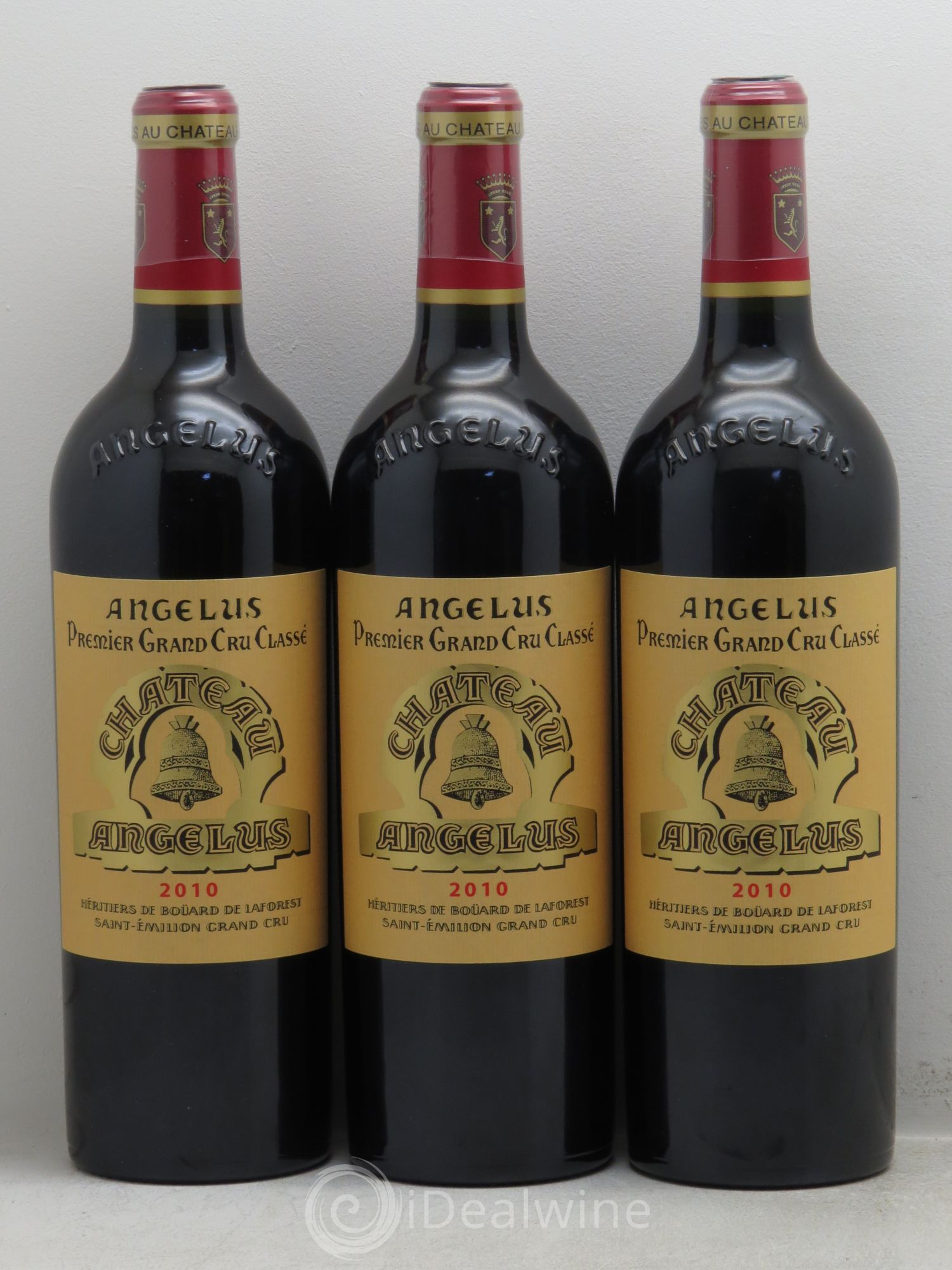 Château Angélus 1er Grand Cru Classé A 2010 - Lot de 3 bouteilles - 0