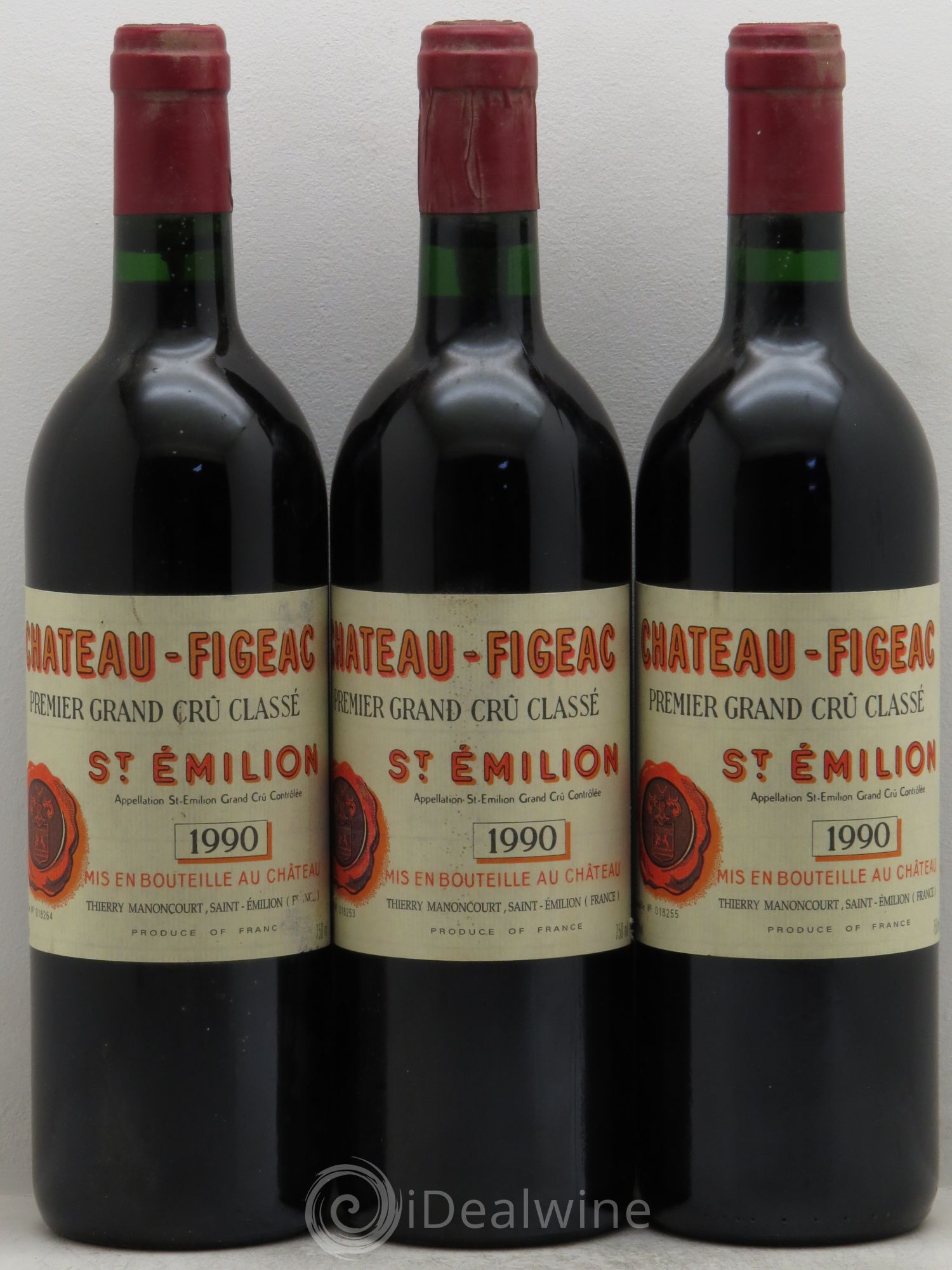 Château Figeac 1er Grand Cru Classé A 1990 - Lot de 3 bouteilles - 0