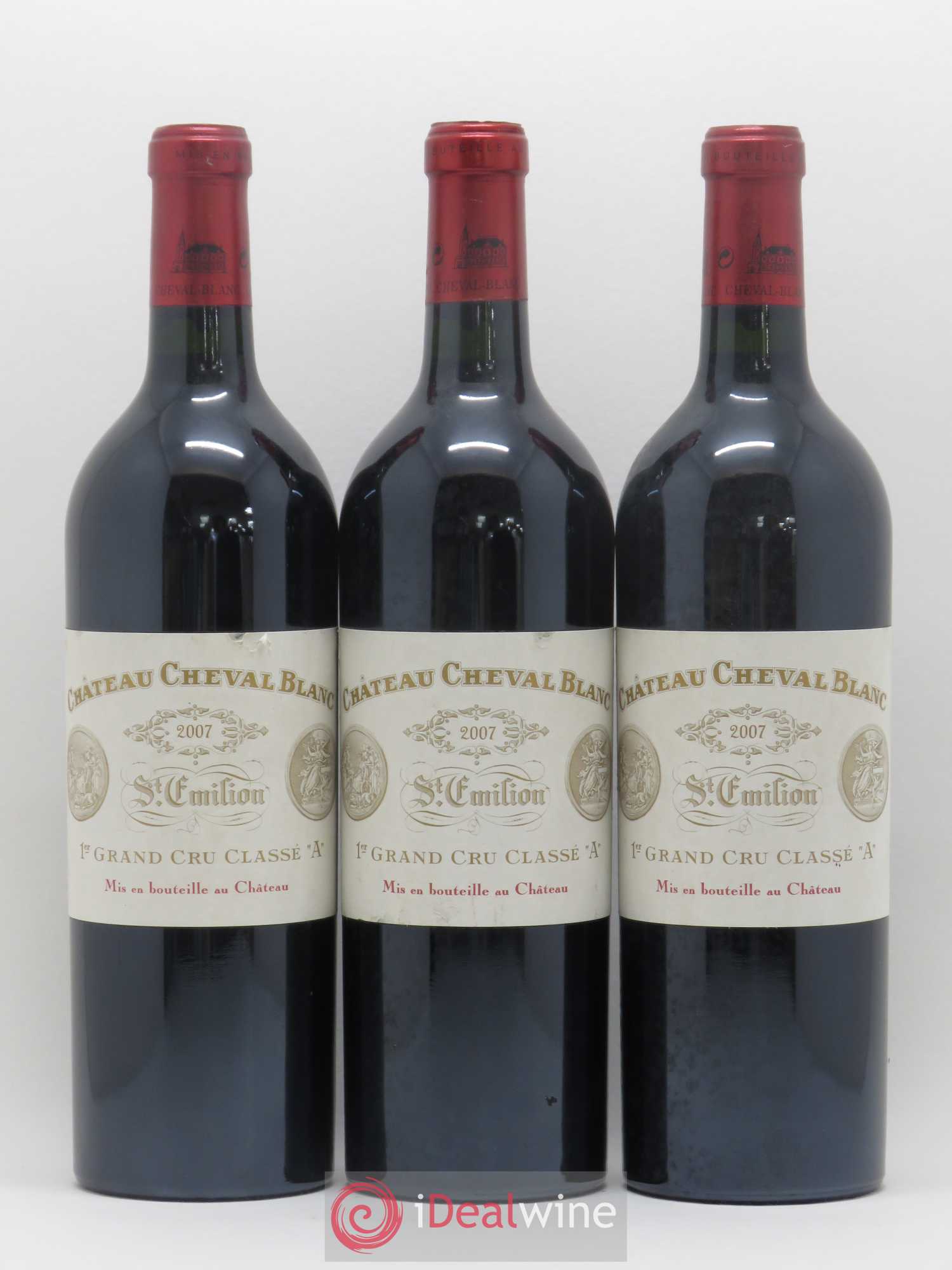 Château Cheval Blanc 1er Grand Cru Classé A 2007 - Lot de 3 bouteilles - 0