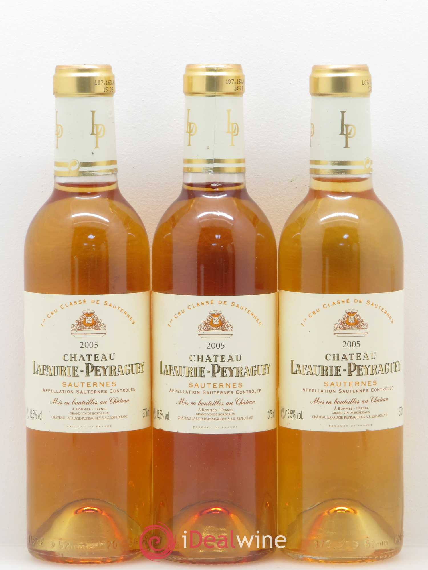 Château Lafaurie-Peyraguey 1er Grand Cru Classé (senza prezzo di riserva) 2005 - Lotto di 3 mezze bottiglie - 0