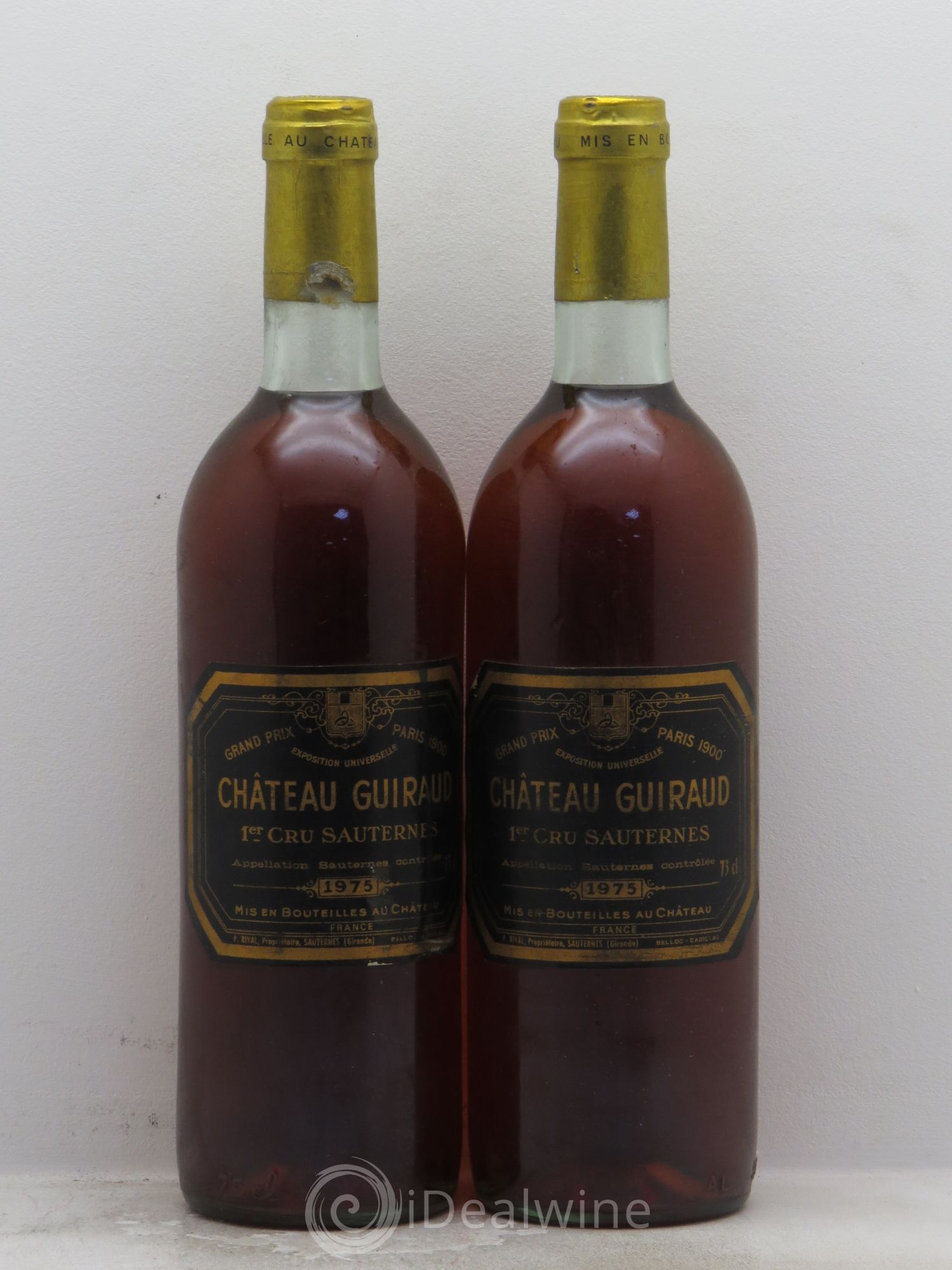 Château Guiraud 1er Grand Cru Classé 1975 - Lotto di 2 bottiglie - 0