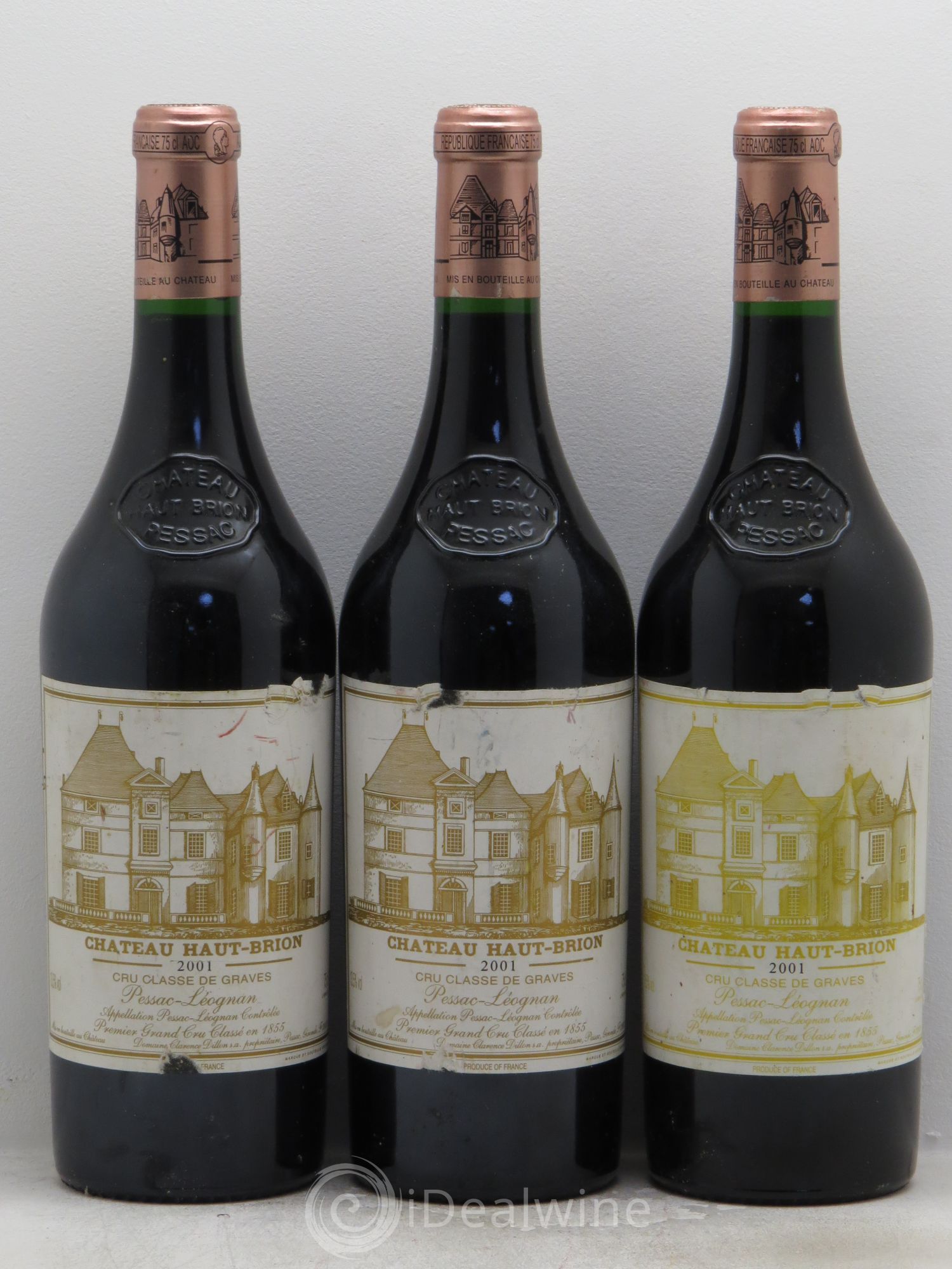 Château Haut Brion 1er Grand Cru Classé 2001 - Lot de 3 bouteilles - 0