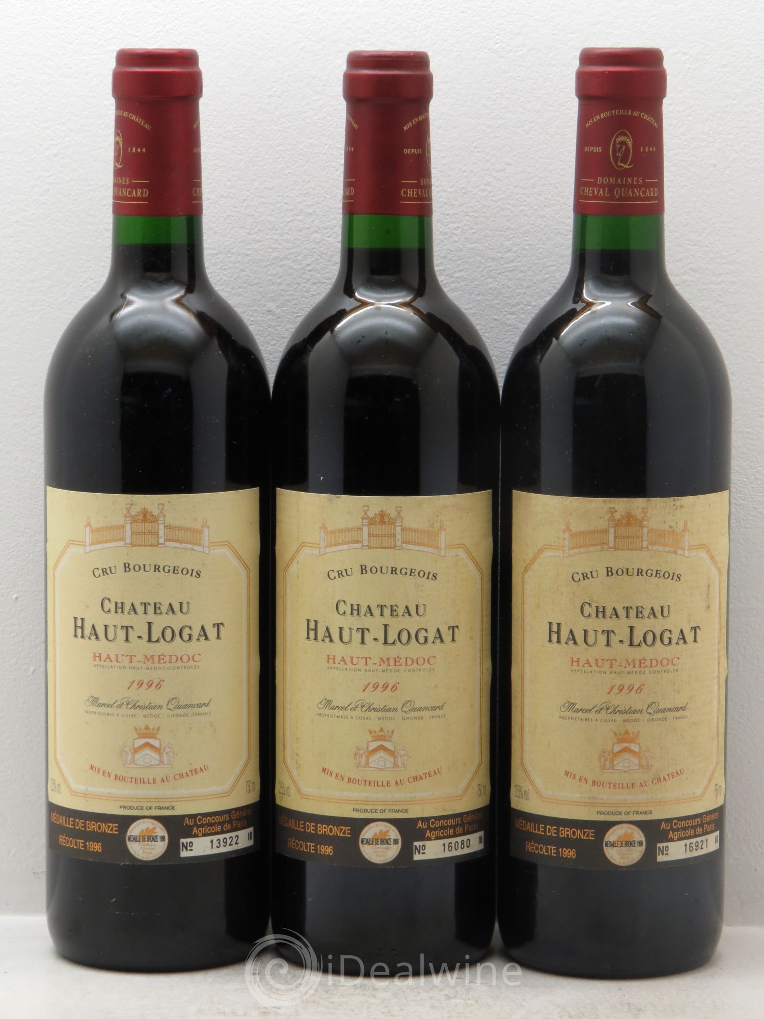 Haut Médoc Château Haut-Logat 1996 - Posten von 3 Flaschen - 0