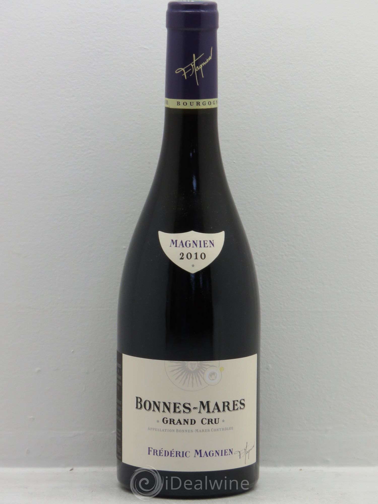 Bonnes-Mares Grand Cru Domaine Magnien 2010 - Posten von 1 Flasche - 0