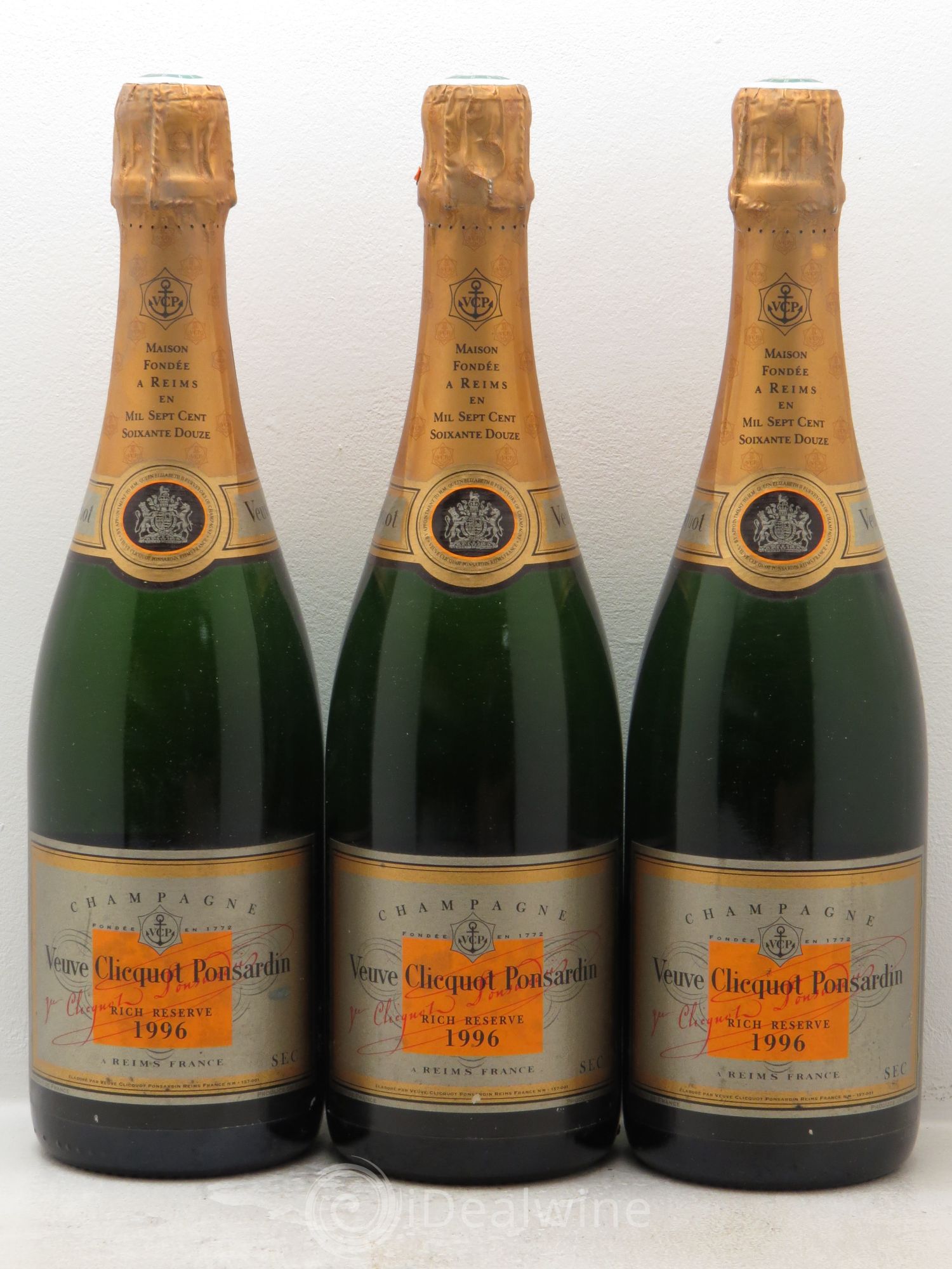 Champagne Veuve Clicquot Ponsardin Rich Reserve 1996 - Posten von 3 Flaschen - 0