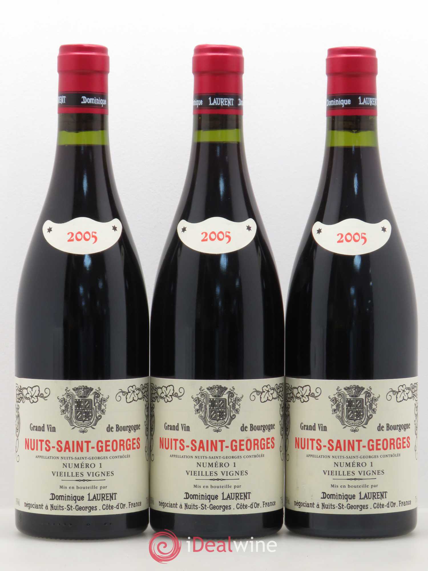 Nuits-Saint-Georges Vieilles Vignes Dominique Laurent Numéro 1 2005 - Lot de 3 bouteilles - 0