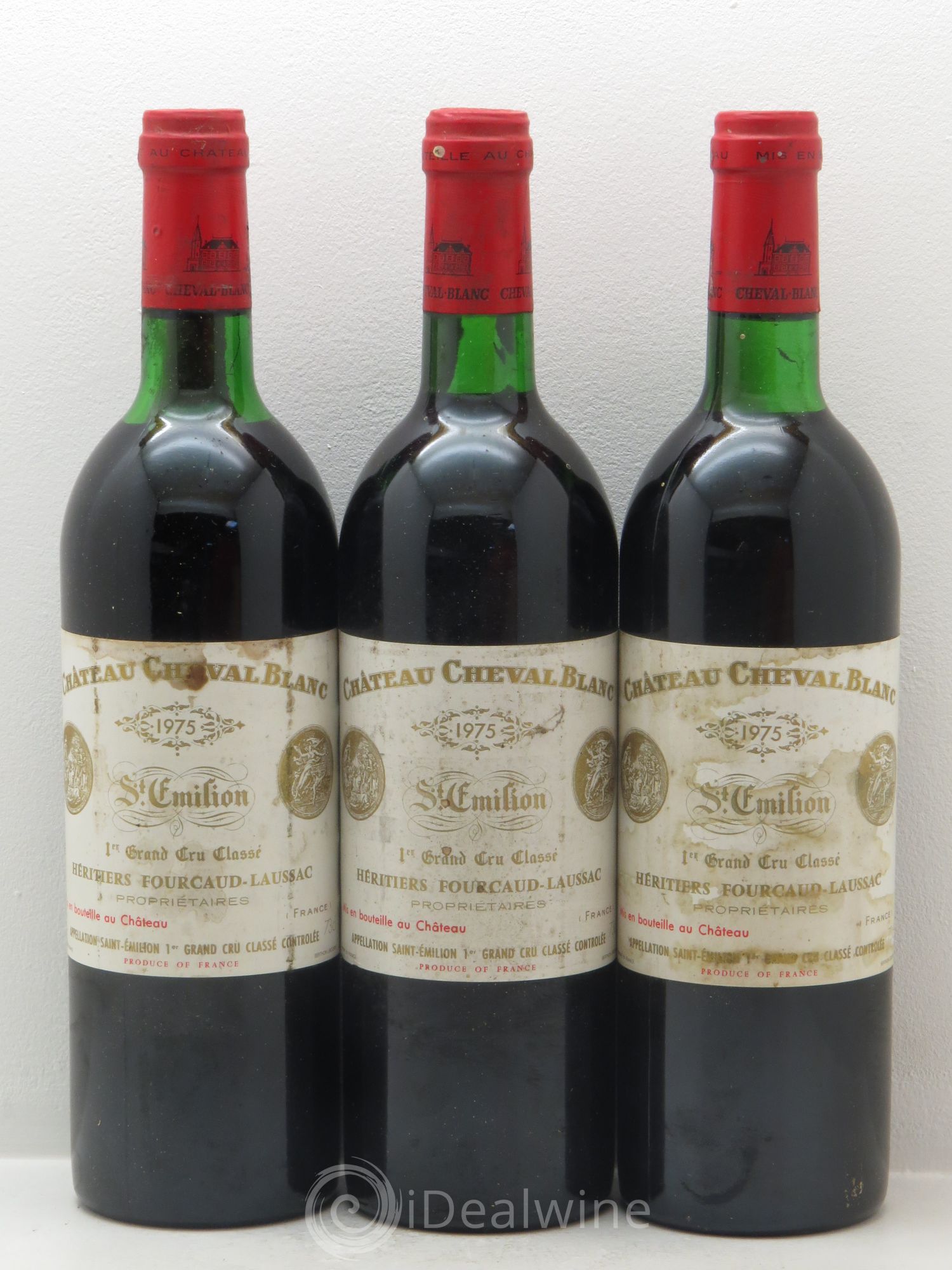 Château Cheval Blanc 1er Grand Cru Classé A 1975 - Lot de 3 bouteilles - 0