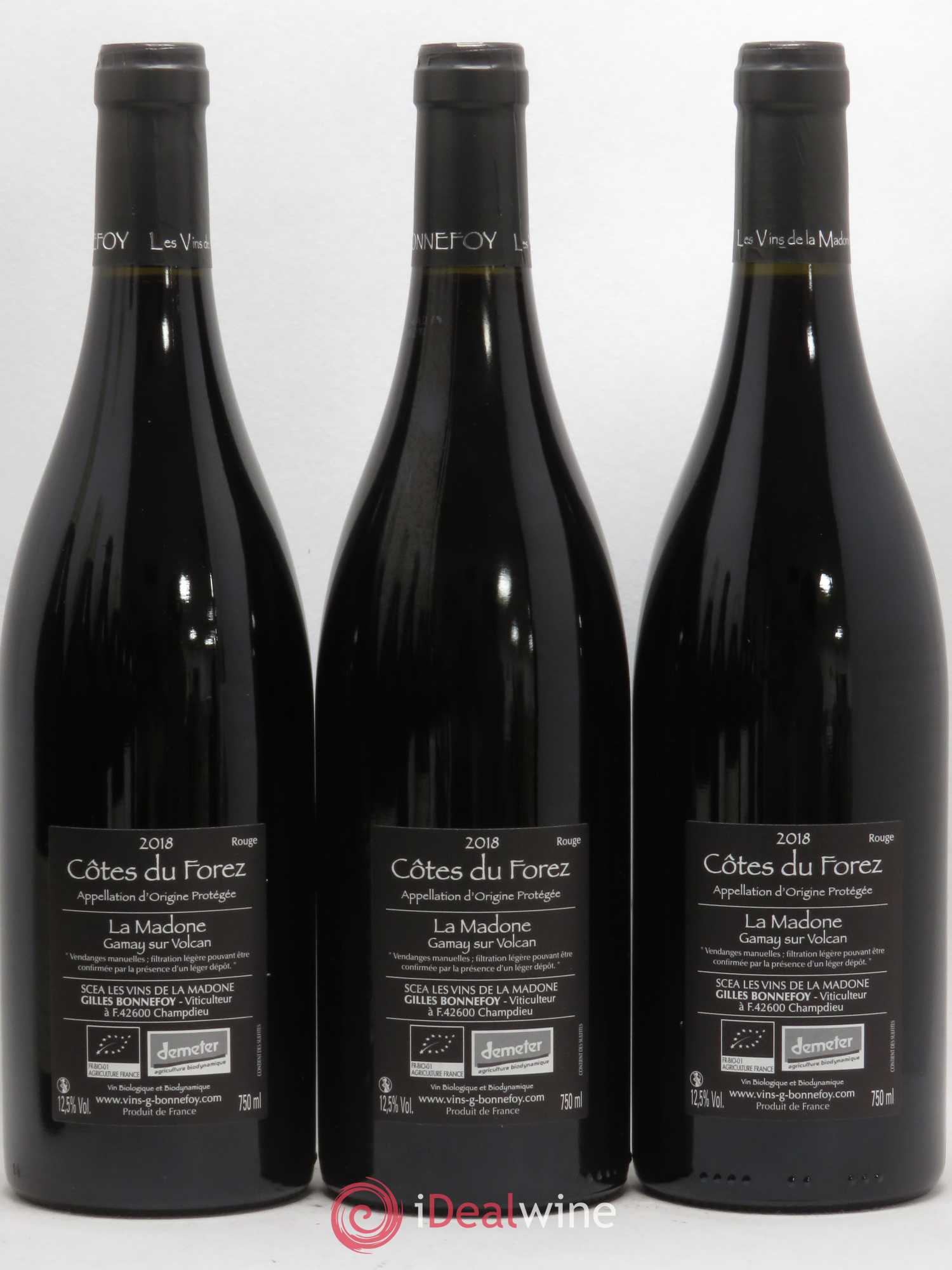 Divers Côtes du Forez La Madone Domaine de la Madone Gamay sur Volcan  (sans prix de réserve) 2018 - Posten von 3 Flaschen - 1