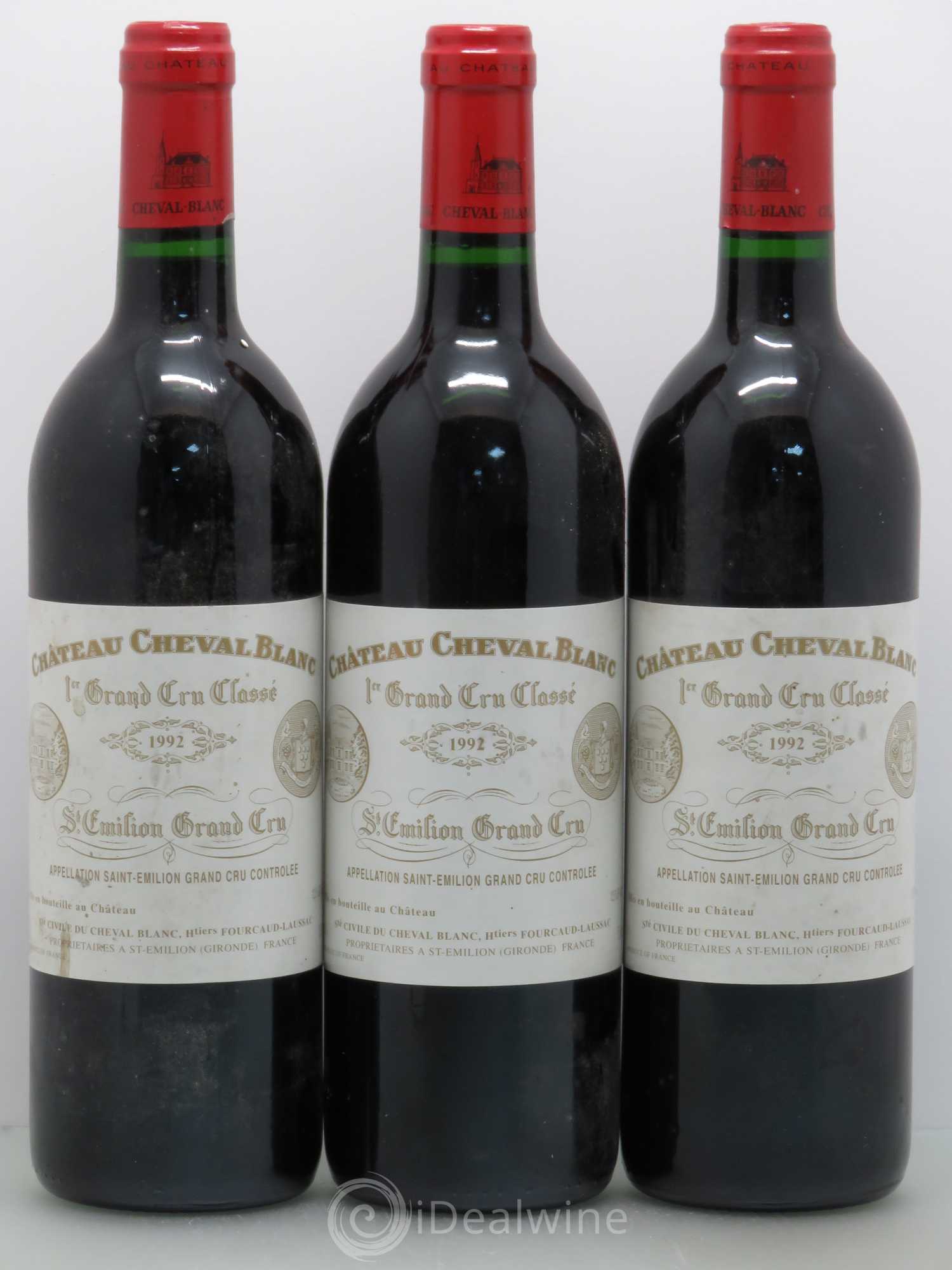 Château Cheval Blanc 1er Grand Cru Classé A 1992 - Lot de 3 bouteilles - 0