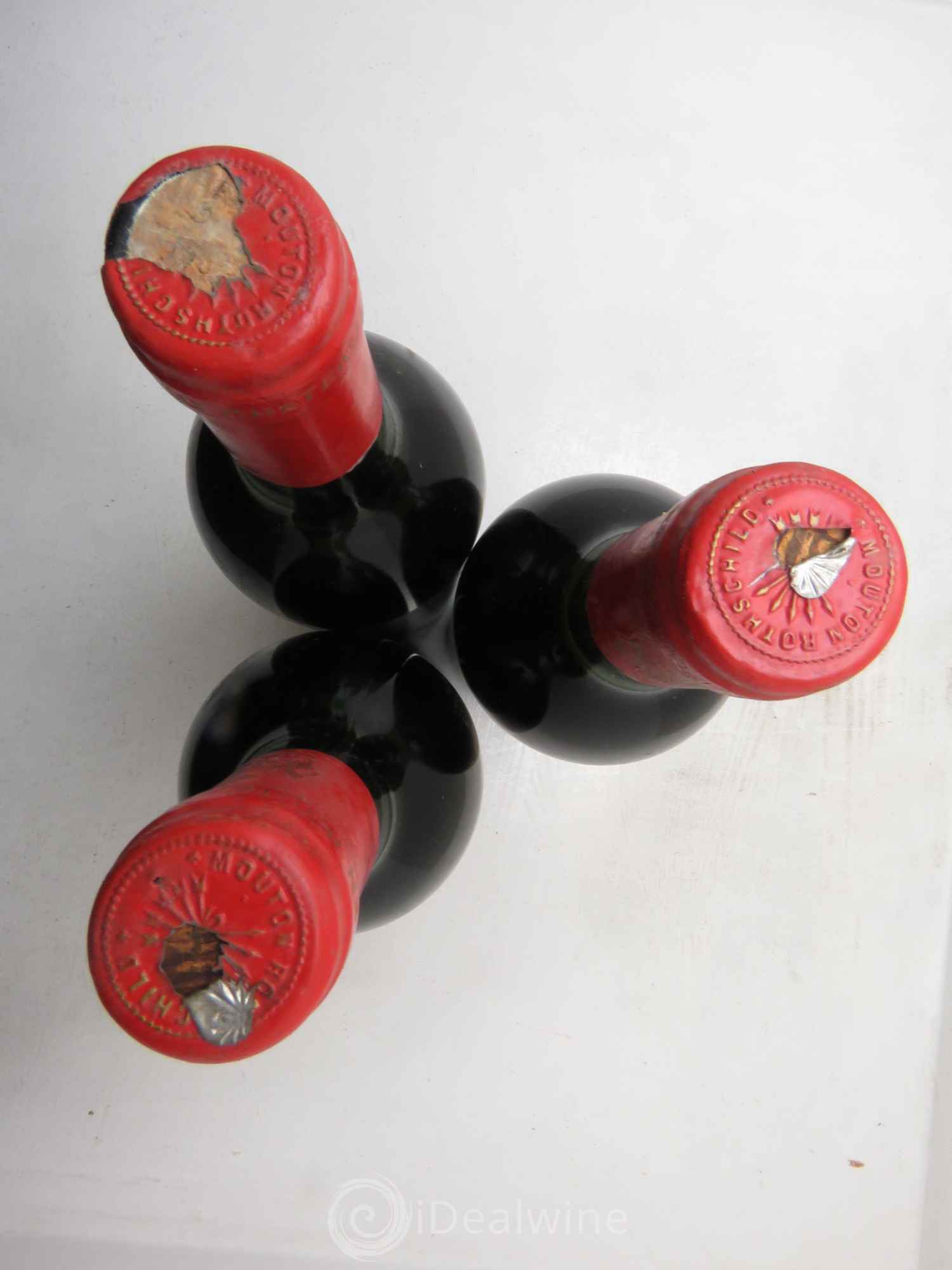 Château Mouton Rothschild 1er Grand Cru Classé 1974 - Lot de 3 bouteilles - 1