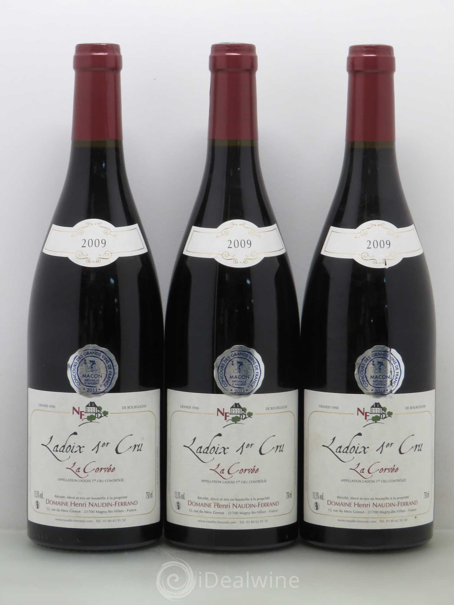 Ladoix 1er Cru La Corvée - Domaine Naudin Ferrand 2009 - Posten von 3 Flaschen - 0