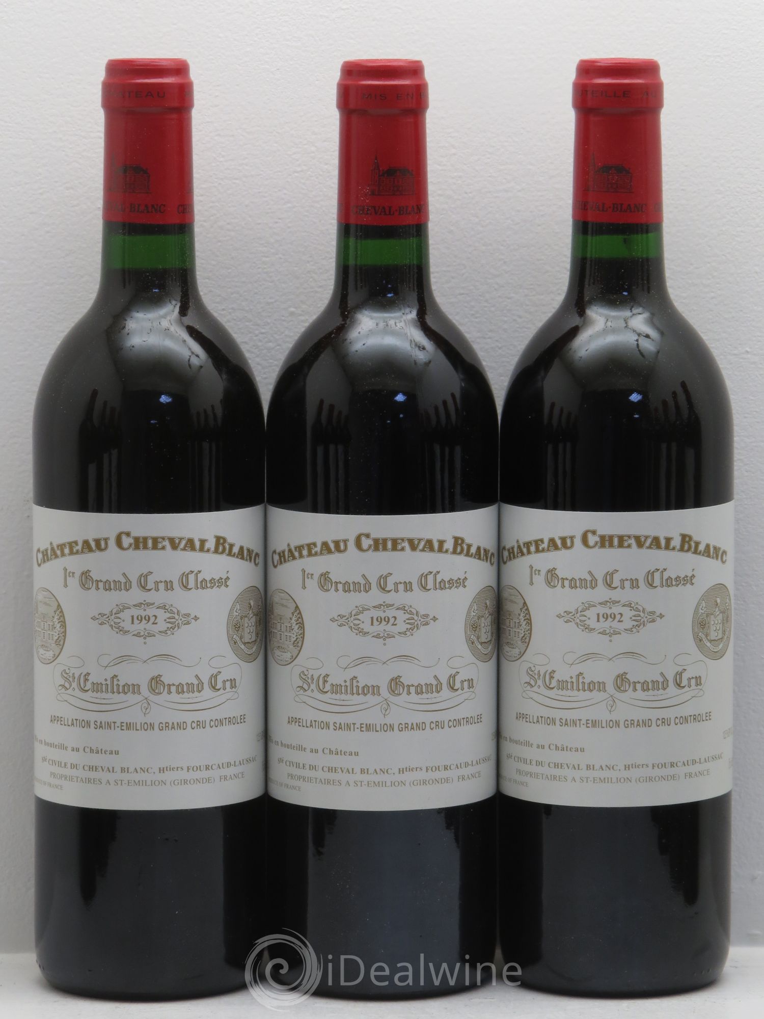 Château Cheval Blanc 1er Grand Cru Classé A 1992 - Lot de 12 bouteilles - 1