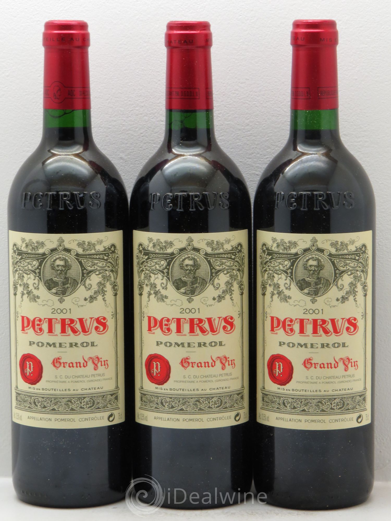 Petrus 2001 - Lot de 3 bouteilles - 0