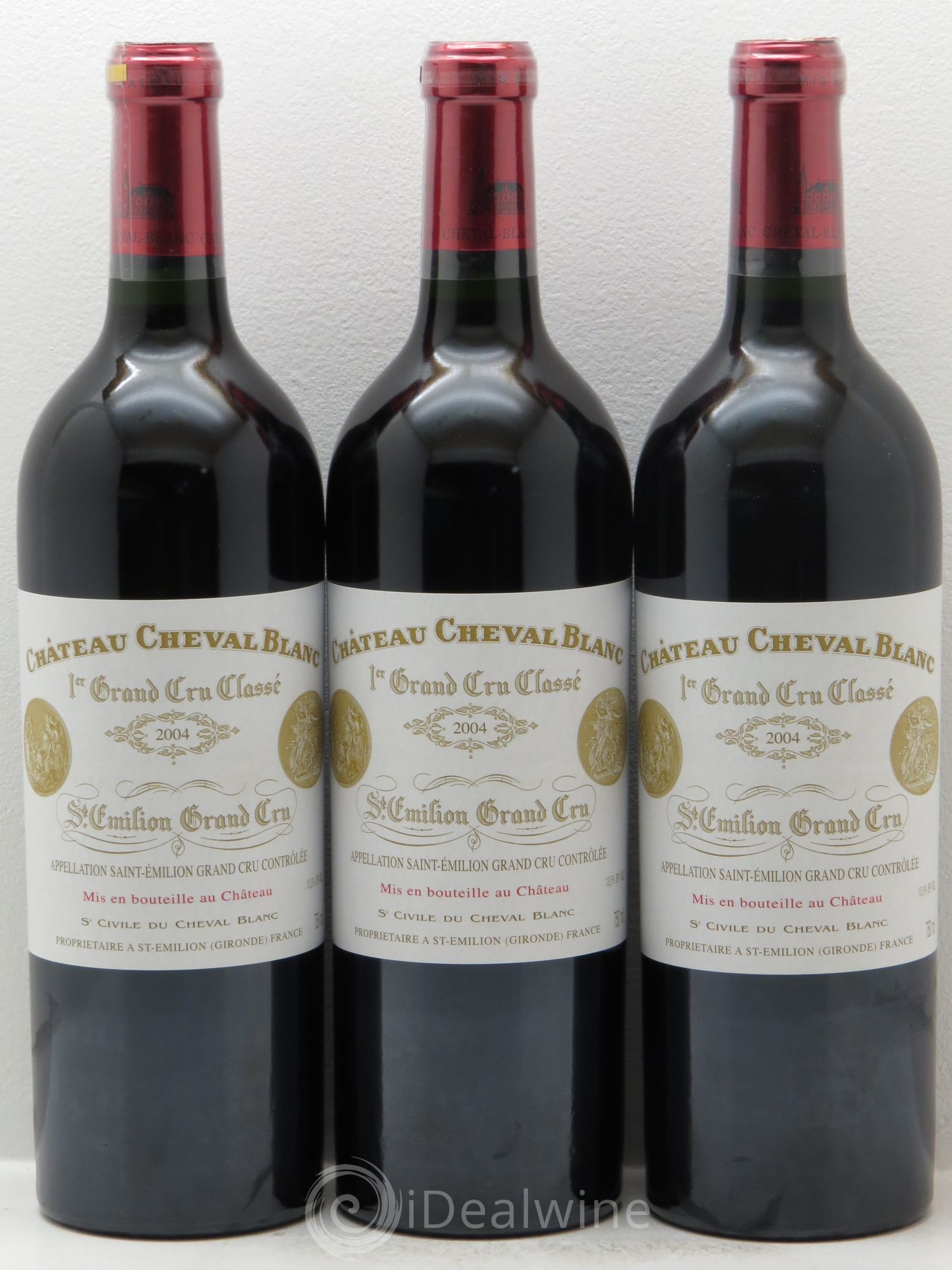 Château Cheval Blanc 1er Grand Cru Classé A 2004 - Lot de 3 bouteilles - 0