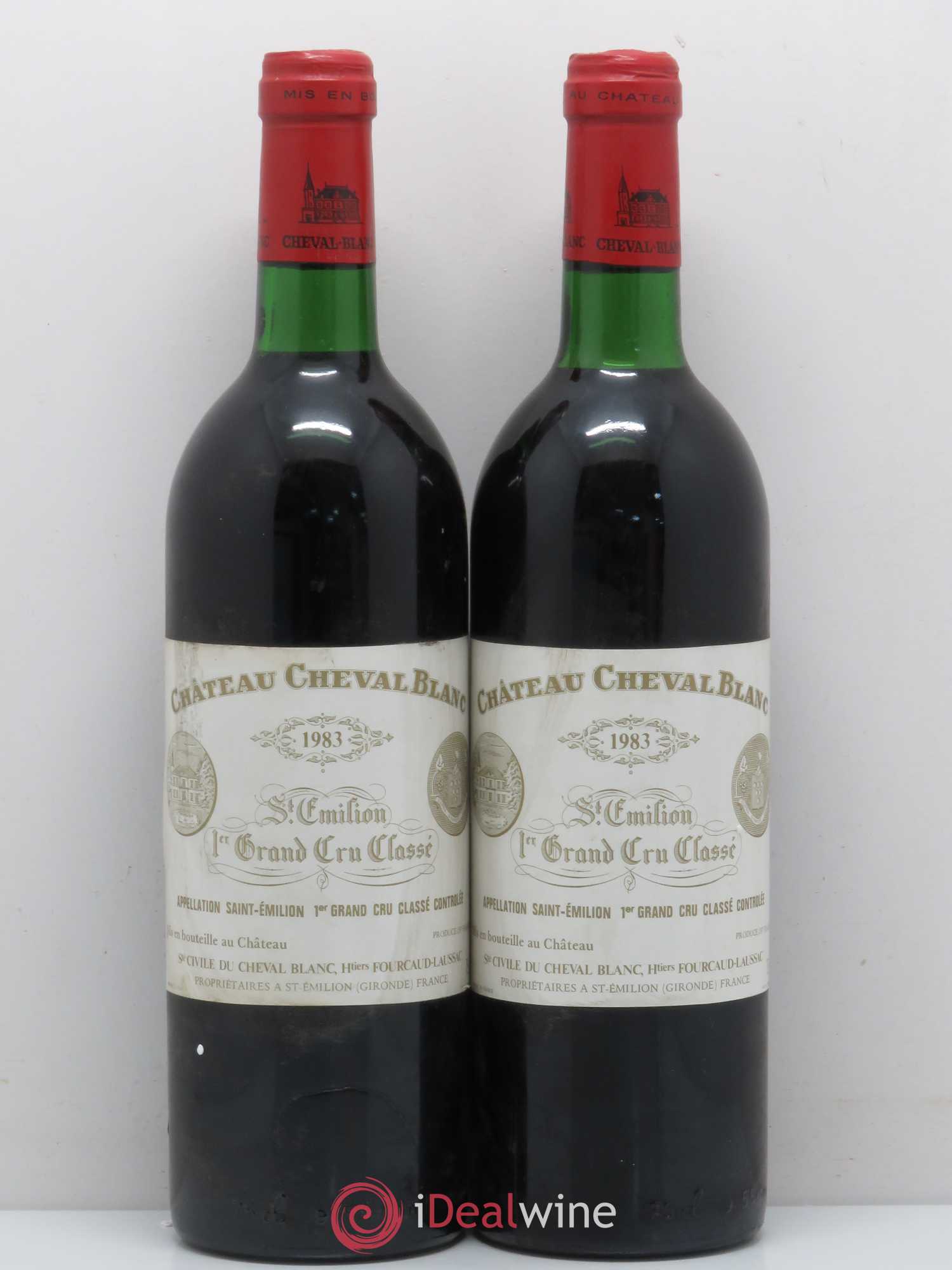 Château Cheval Blanc 1er Grand Cru Classé A 1983 - Lot de 2 bouteilles - 0
