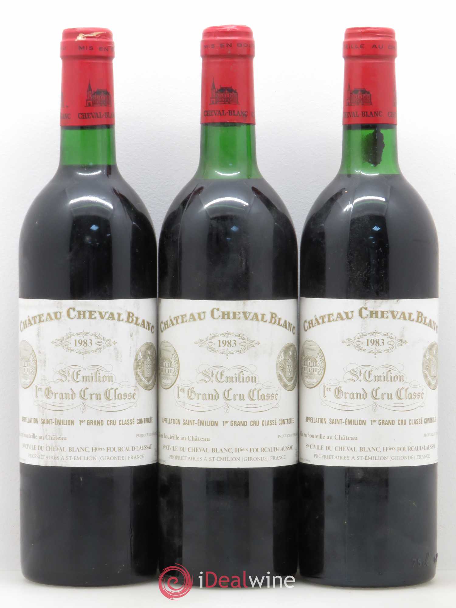 Château Cheval Blanc 1er Grand Cru Classé A 1983 - Lot de 3 bouteilles - 0