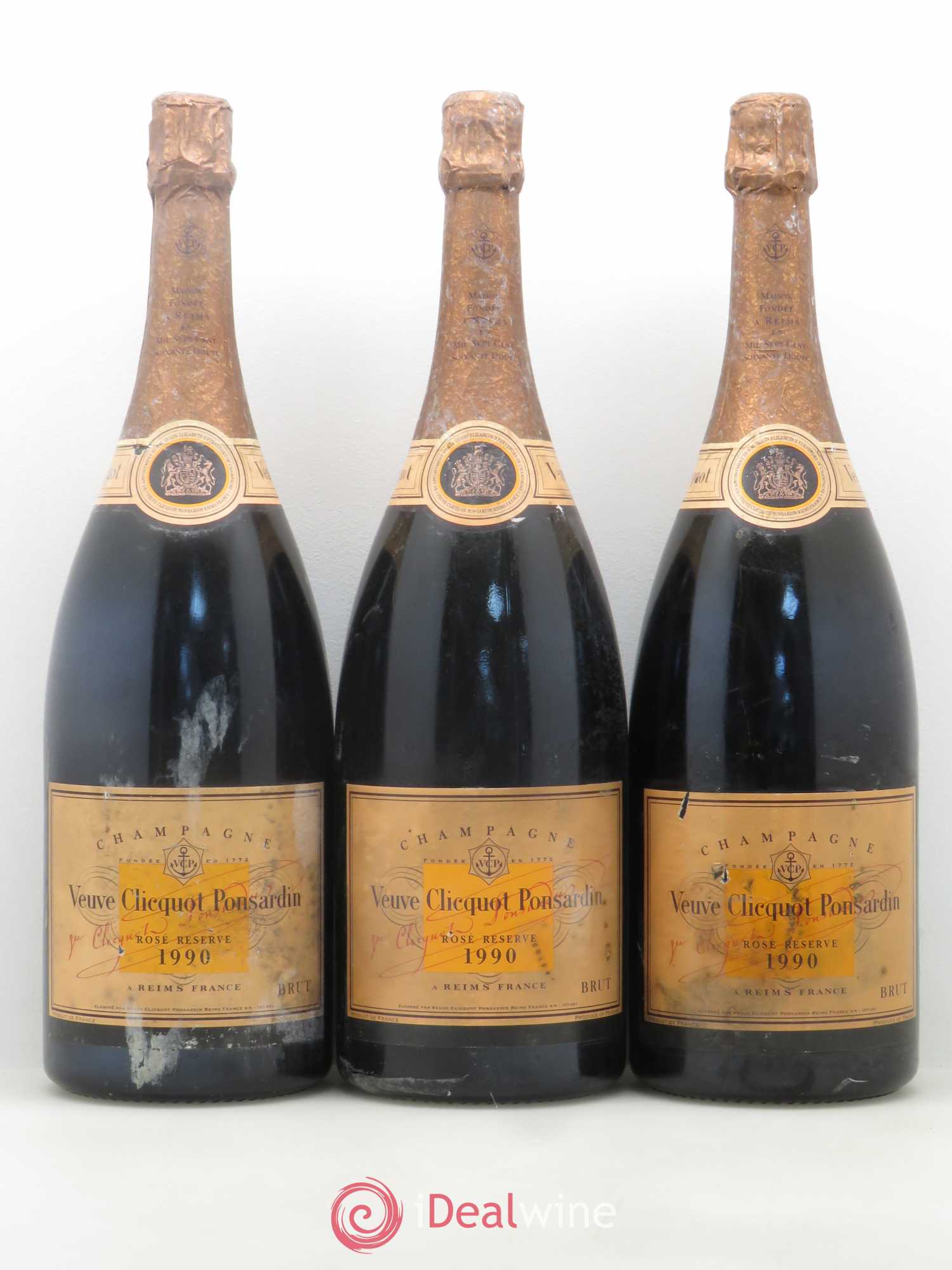 Champagne - Veuve Clicquot Ponsardin Réserve 1990 - Posten von 3 Magnum - 0