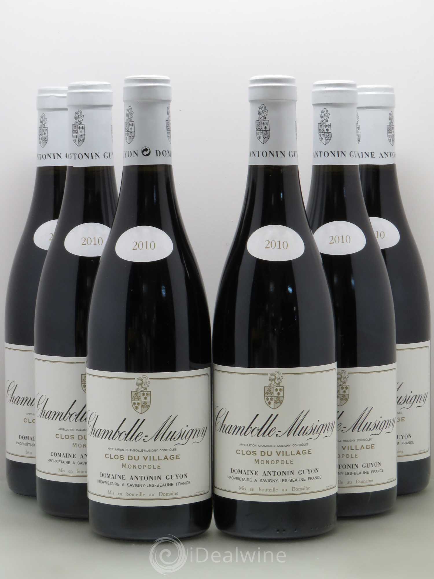 Chambolle-Musigny Clos Du Village A. Guyon 2010 - Posten von 6 Flaschen - 0