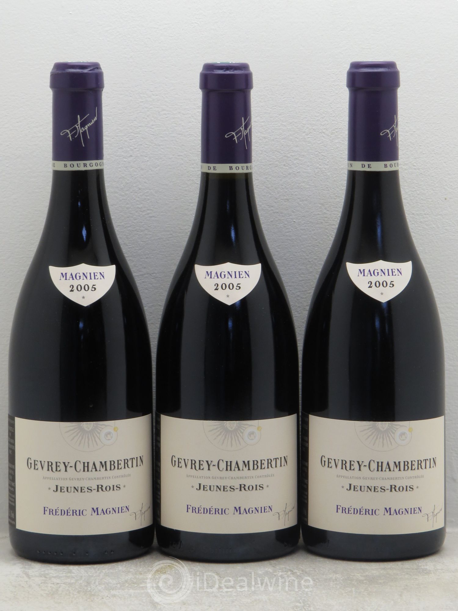 Gevrey-Chambertin jeunes rois Magnien 2005 - Posten von 3 Flaschen - 0
