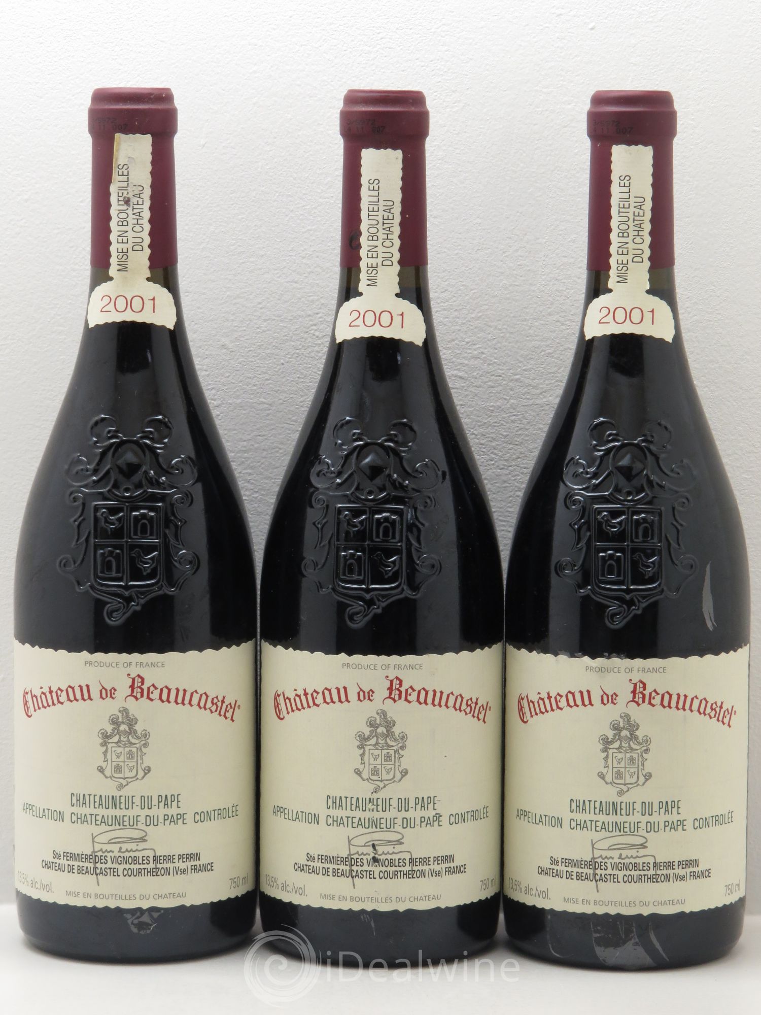 Châteauneuf-du-Pape Château de Beaucastel Famille Perrin 2001 - Lot de 3 bouteilles - 0