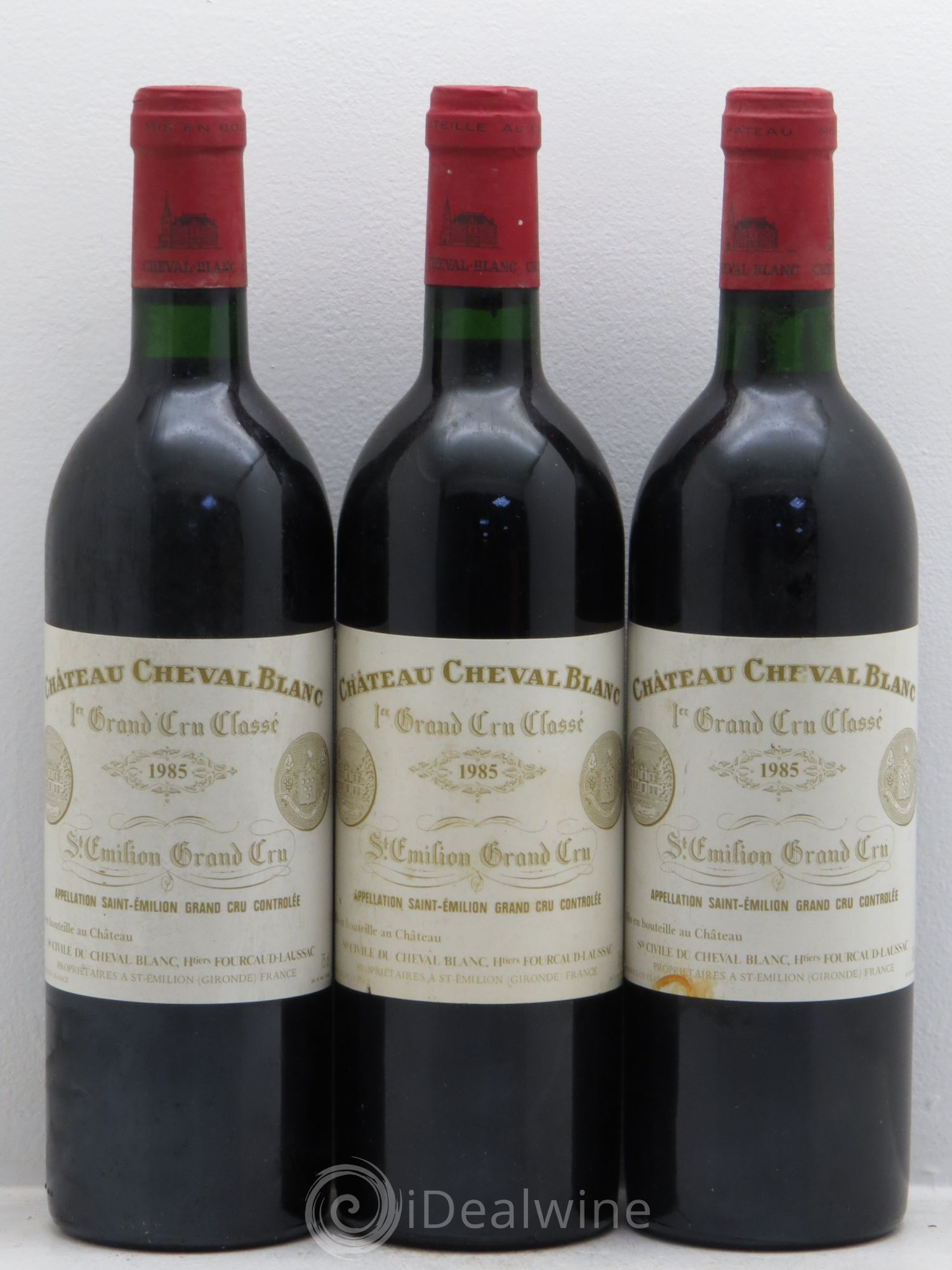 Château Cheval Blanc 1er Grand Cru Classé A 1985 - Lot de 3 bouteilles - 0