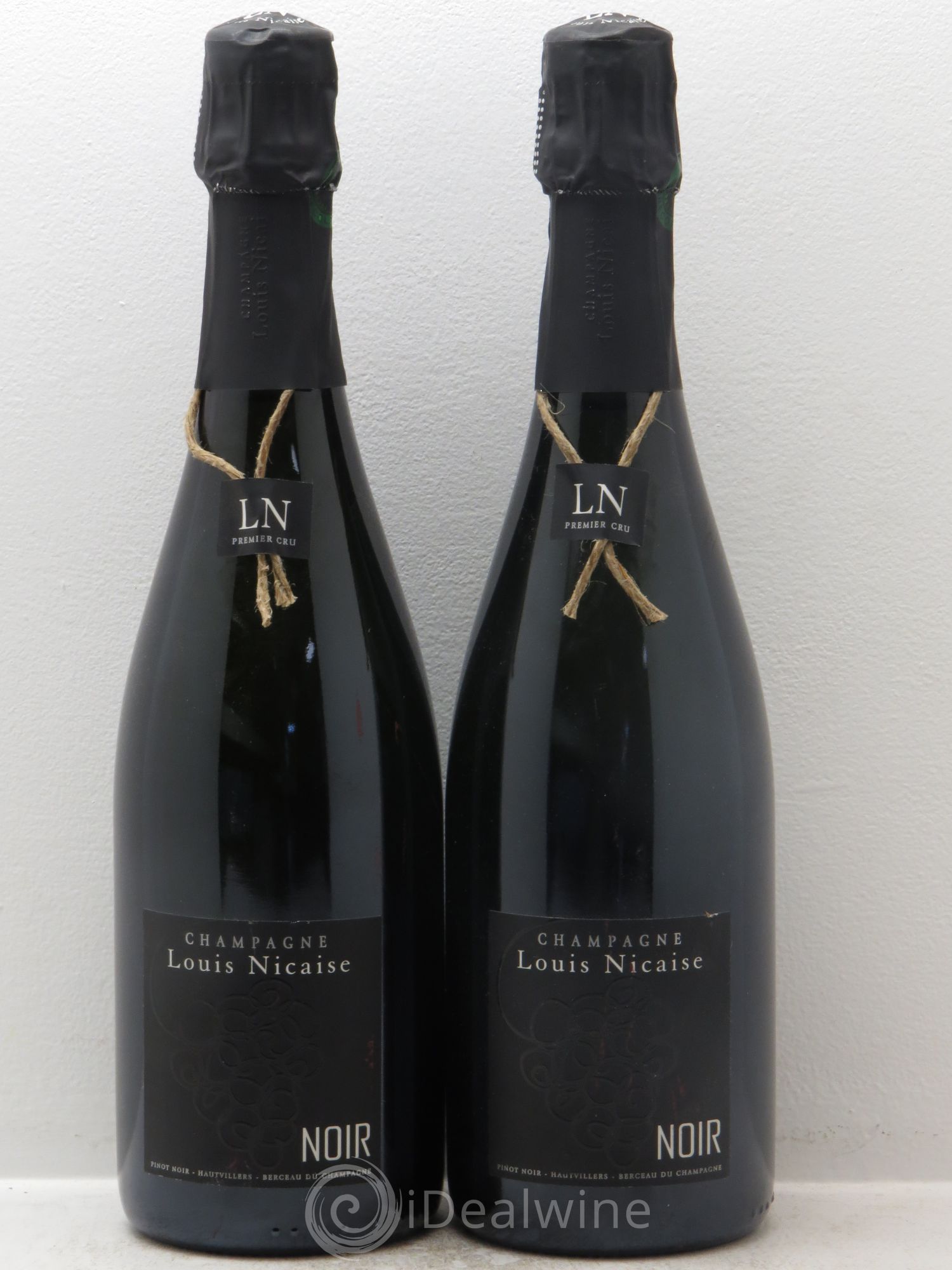 Champagne Noir Brut Blanc de Noir Louis Nicaise - Posten von 2 Flaschen - 0