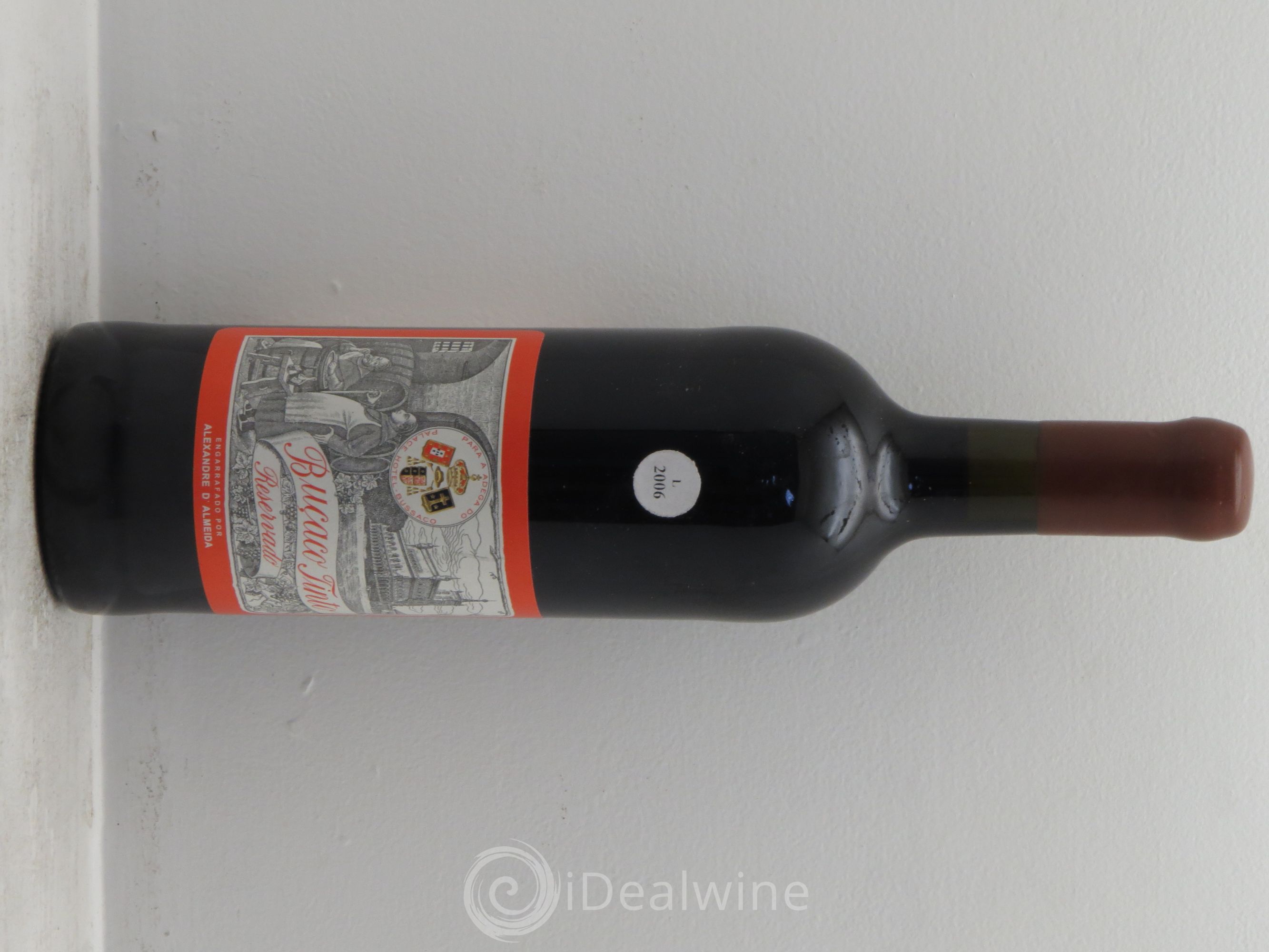 Divers Alexandre d'Almeda Bucaco Tinot Reservado 2006 - Posten von 1 Flasche - 0