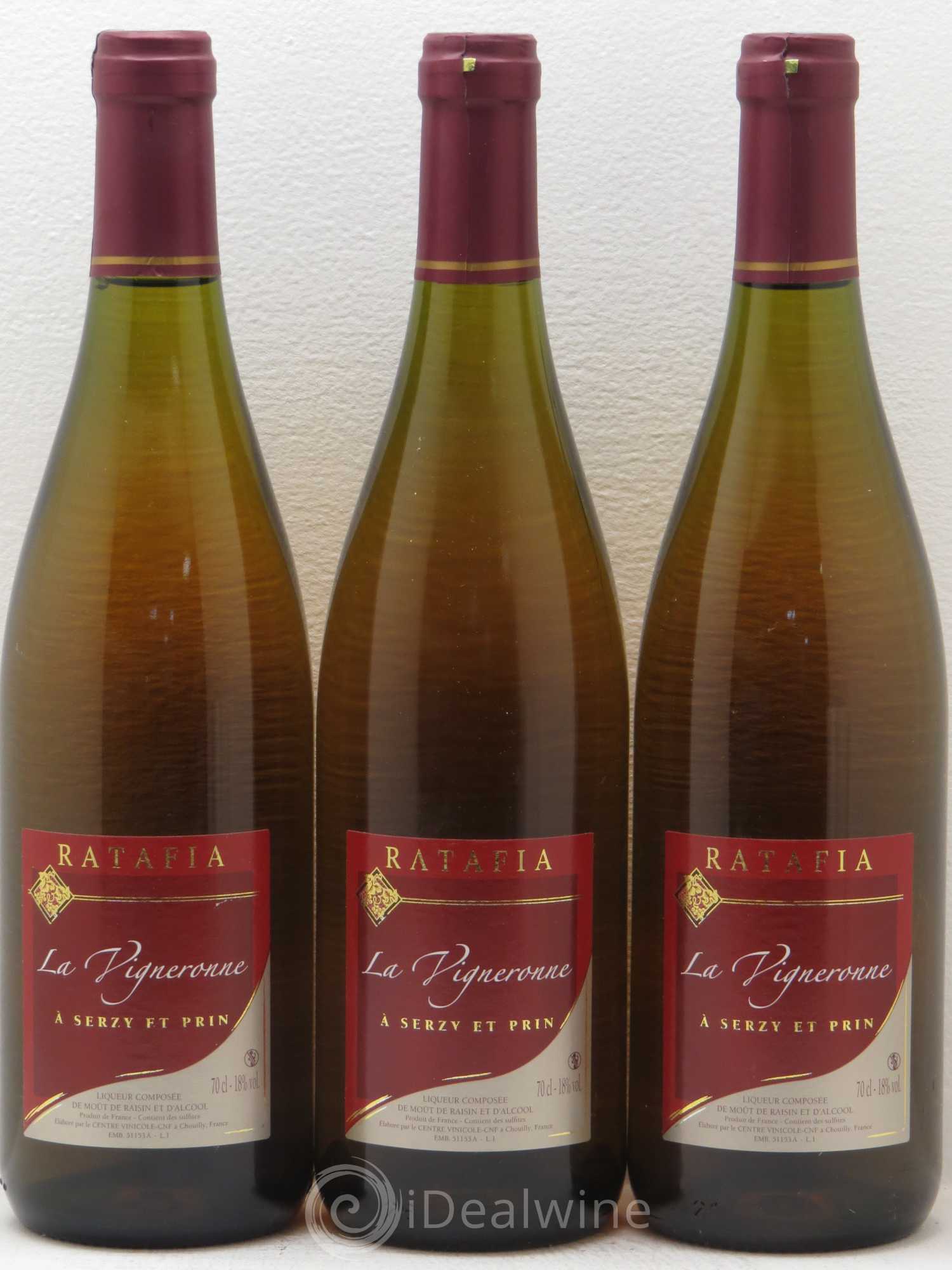 Alcools divers Ratafia La Vigneronne (sans prix de réserve) - Lotto di 3 bottiglie - 0