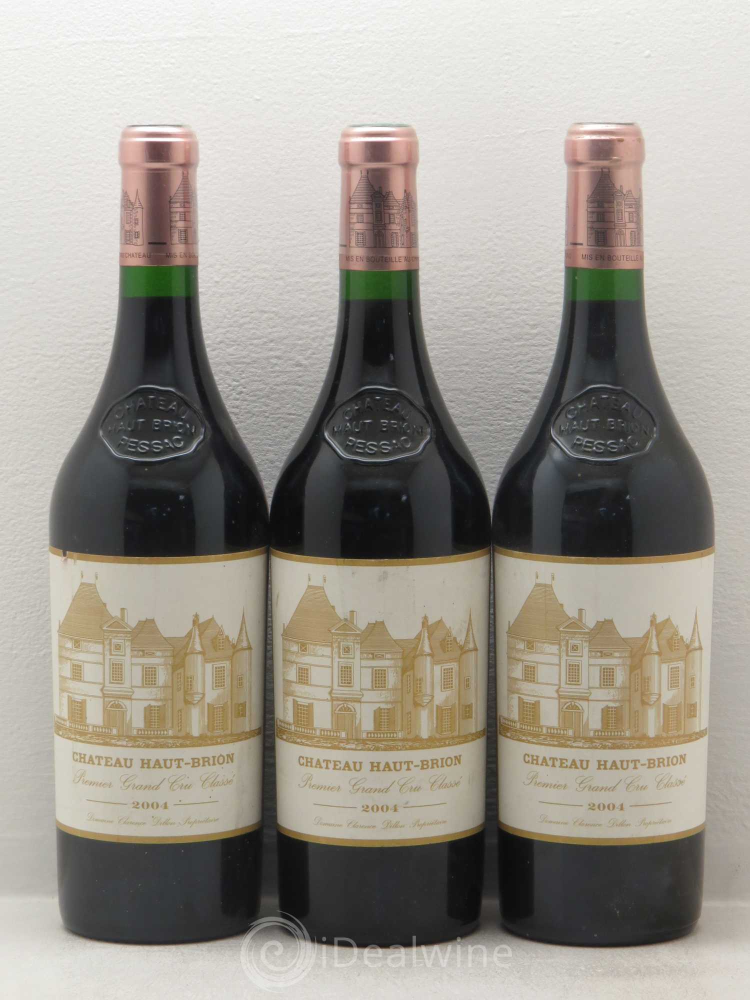 Château Haut Brion 1er Grand Cru Classé 2004 - Lot de 3 bouteilles - 0