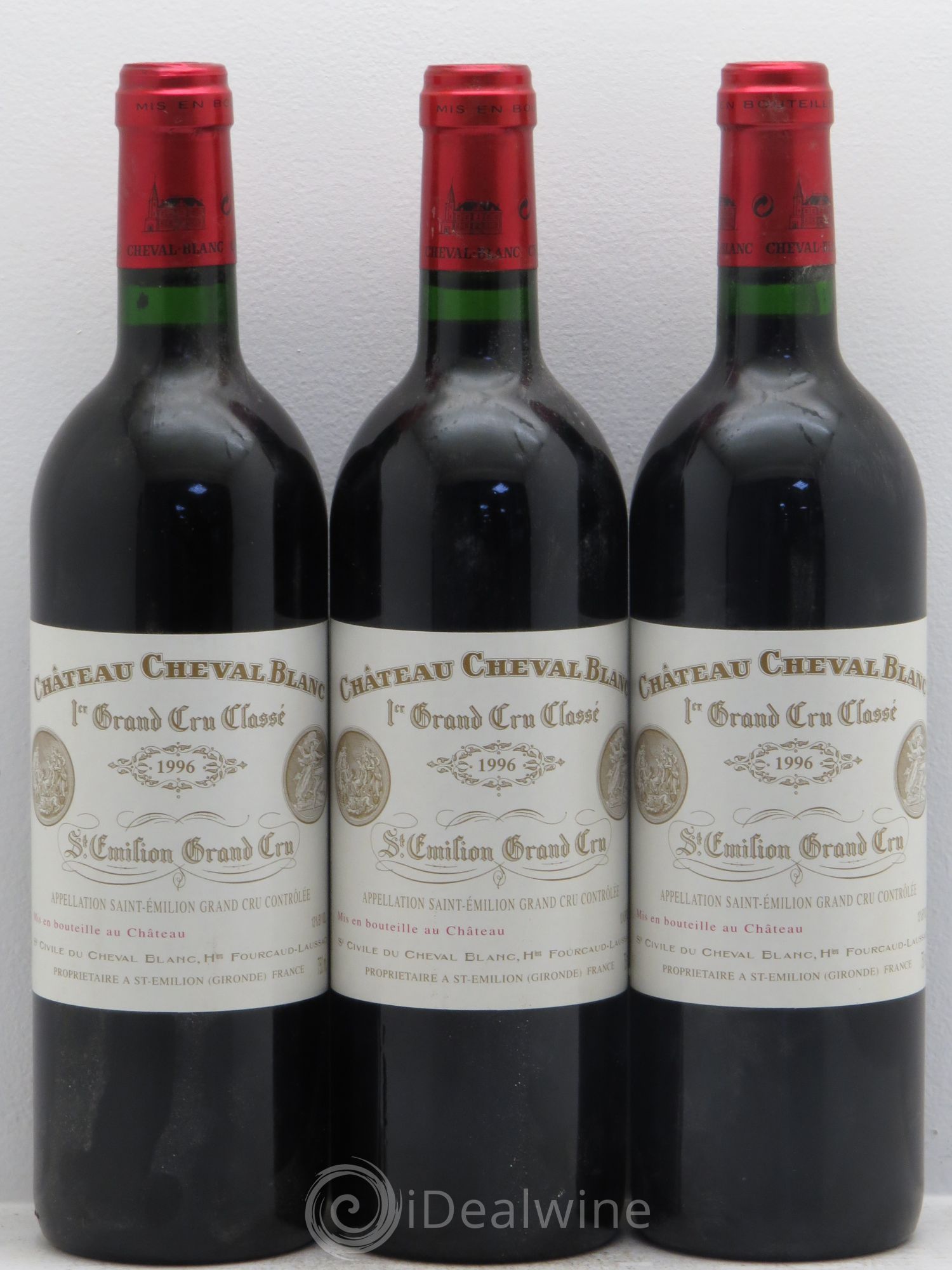 Château Cheval Blanc 1er Grand Cru Classé A 1996 - Lot de 3 bouteilles - 0