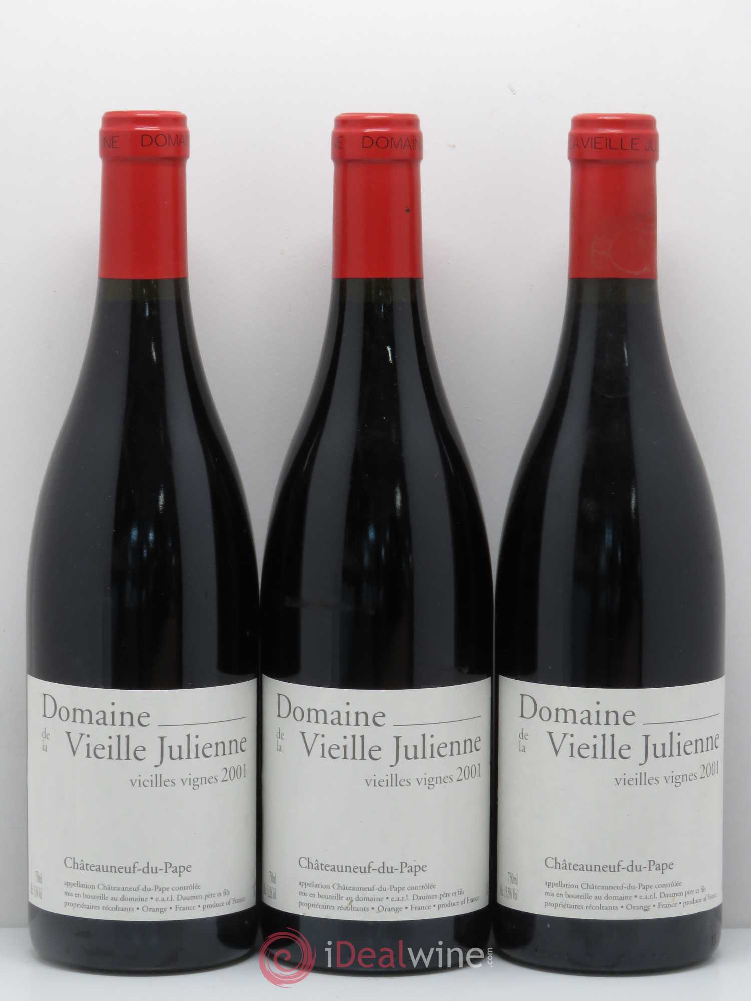 Châteauneuf-du-Pape Vieille Julienne (Domaine de la) Cuvée Vieilles Vignes Jean-Paul Daumen 2001 - Lot de 3 bouteilles - 0