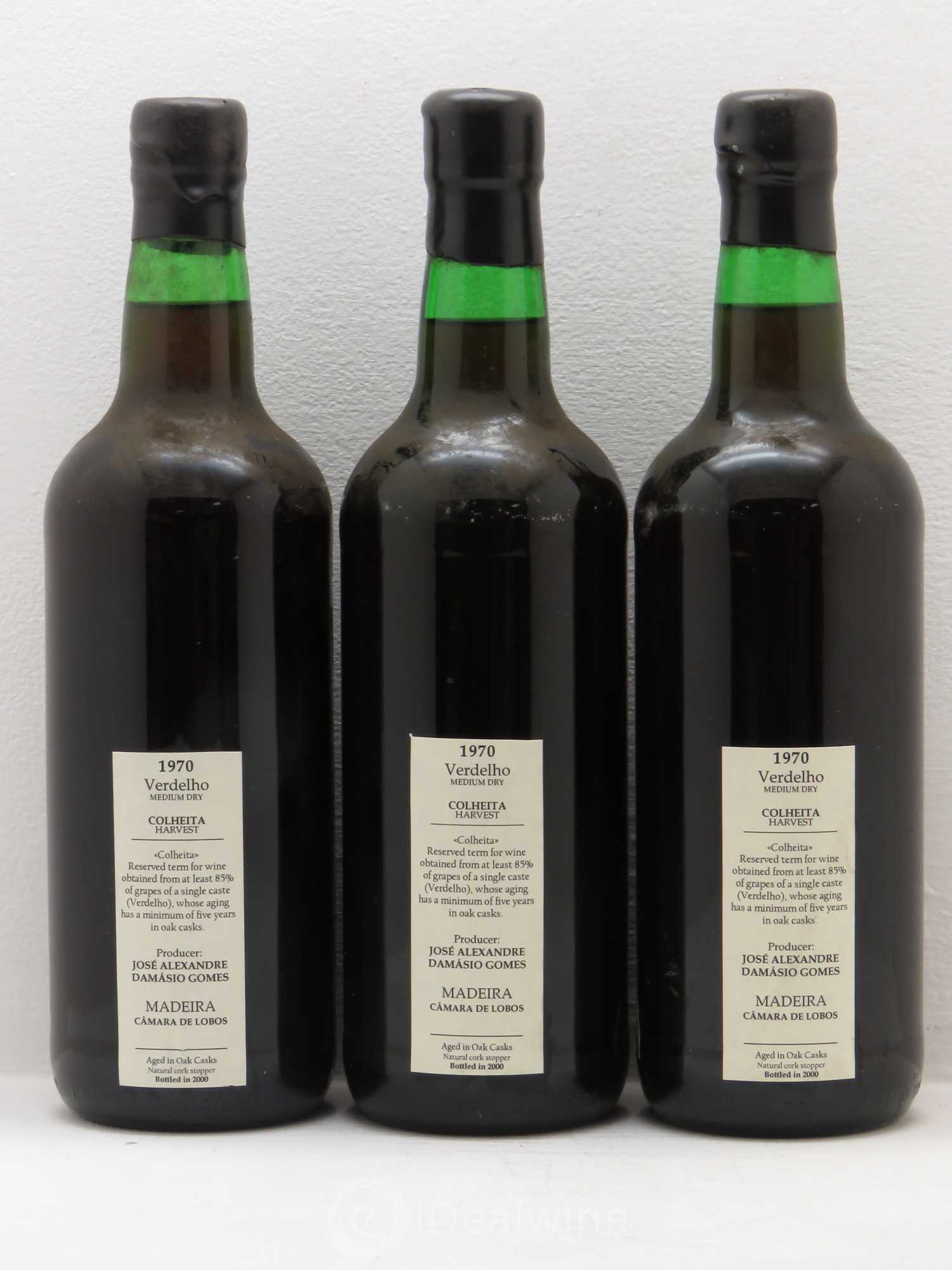 Madère Verdhello Medium Dry Colheita Harvest Damasio Gomes 1970 - Posten von 3 Flaschen - 1