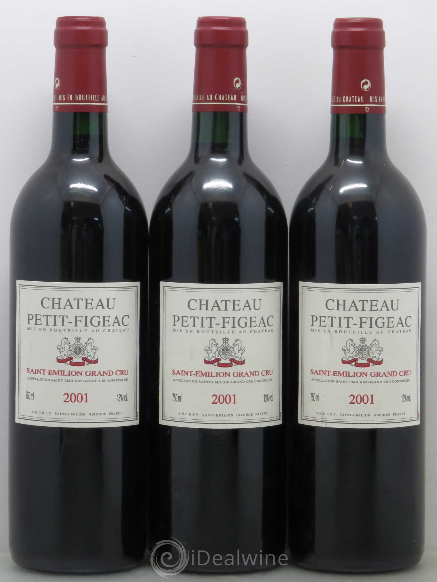 Petit Figeac 2001 - Lot de 3 bouteilles - 0