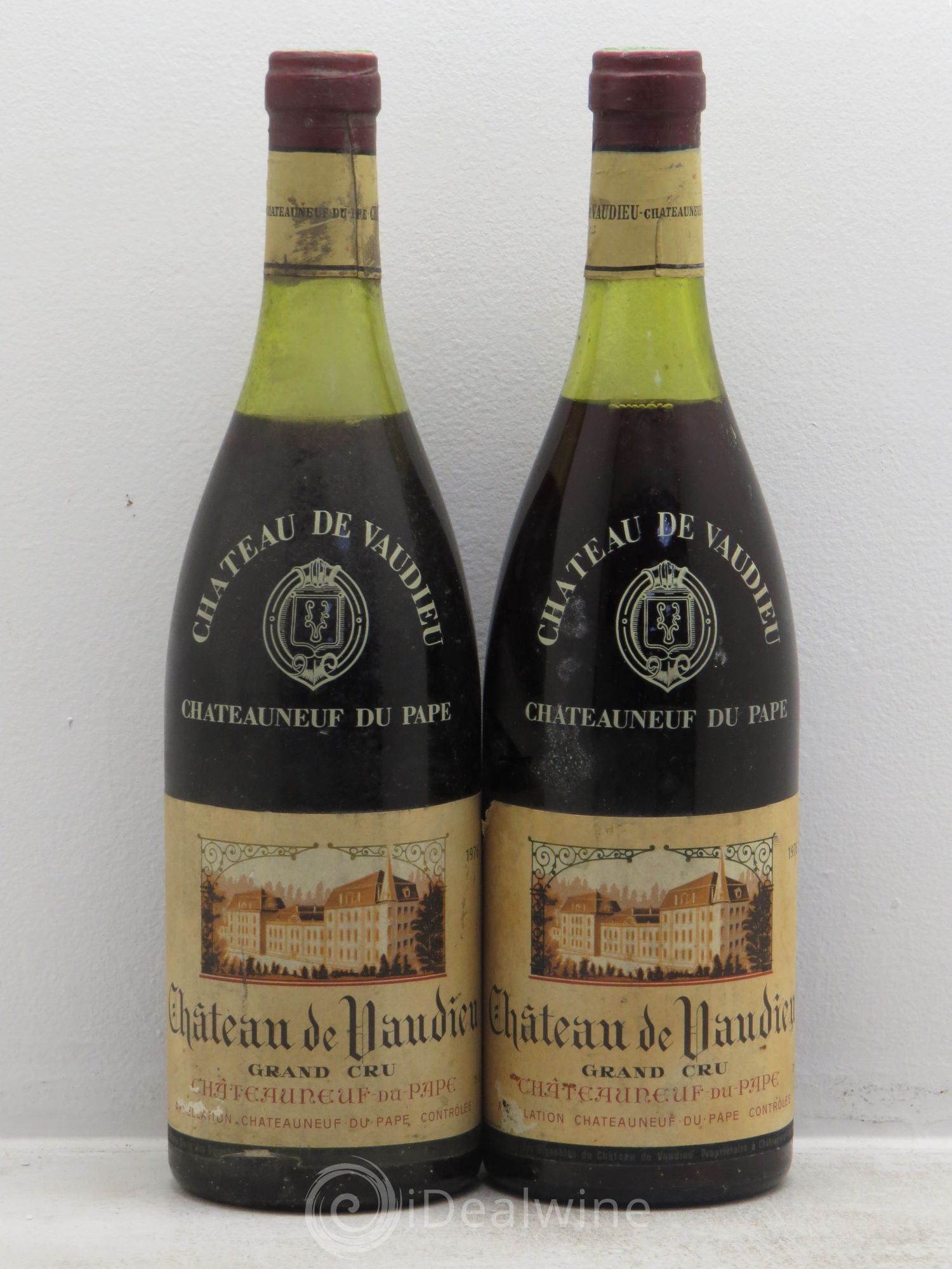 Châteauneuf-du-Pape Chateau Vaudieu 1976 - Lot de 2 bouteilles - 0