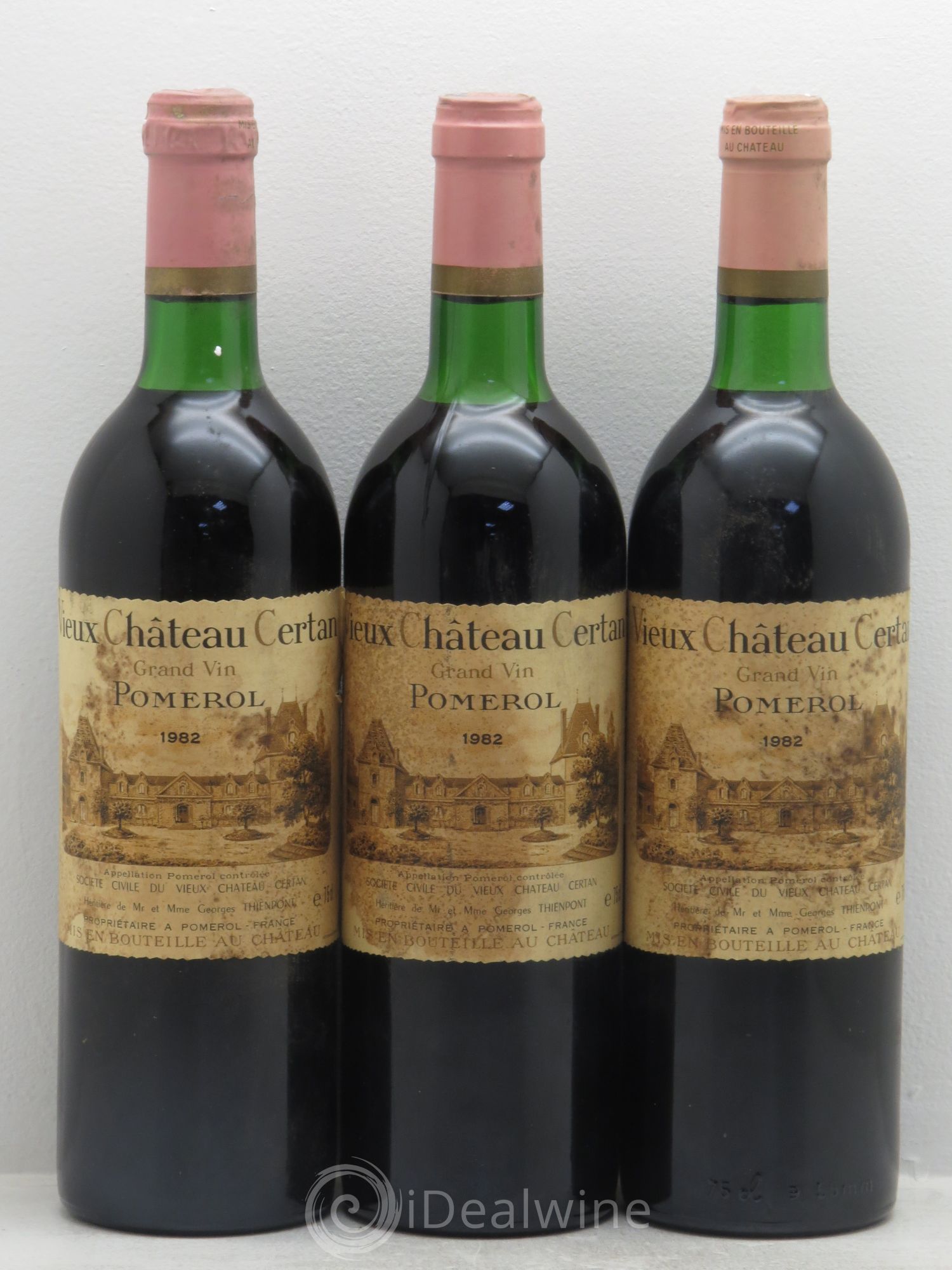 Vieux Château Certan 1982 - Lot de 3 bouteilles - 0